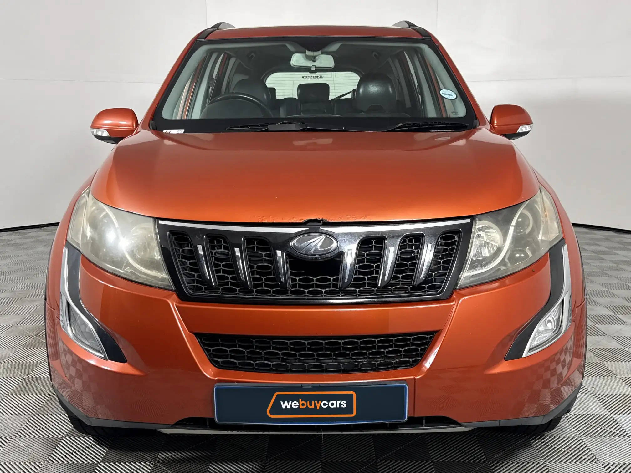 Mahindra XUV