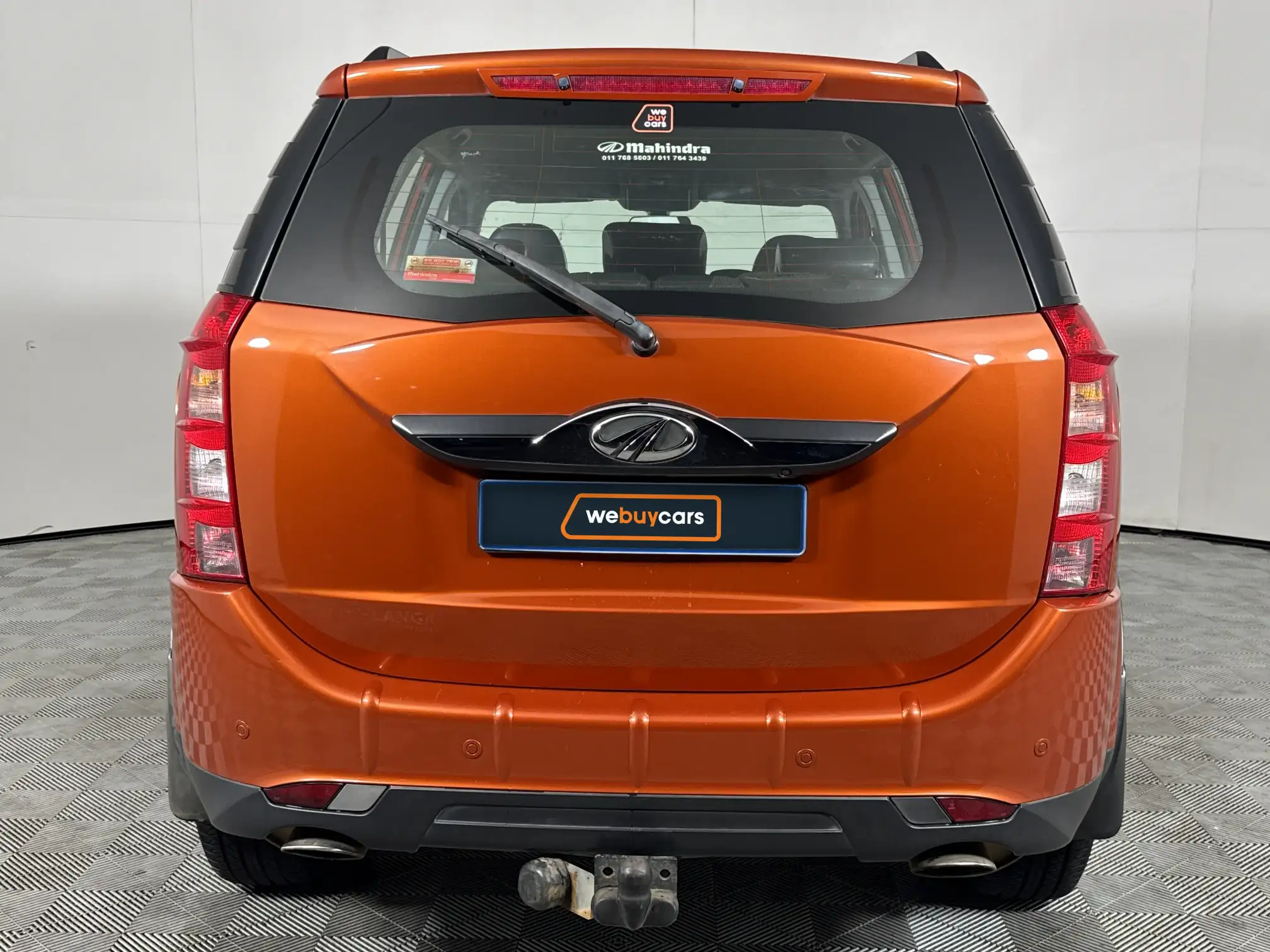 Mahindra XUV