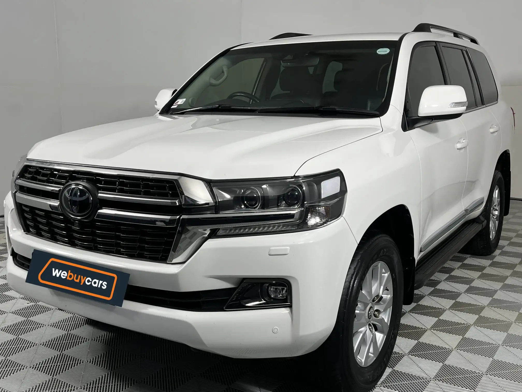 2020 Toyota Land Cruiser