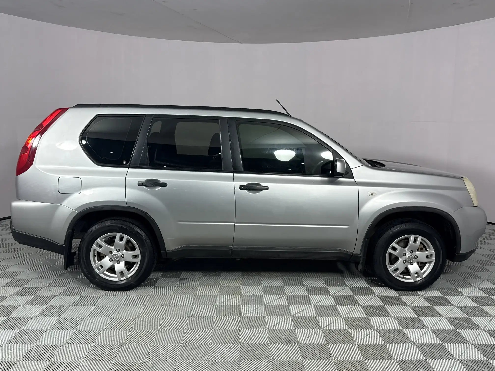 Nissan X Trail