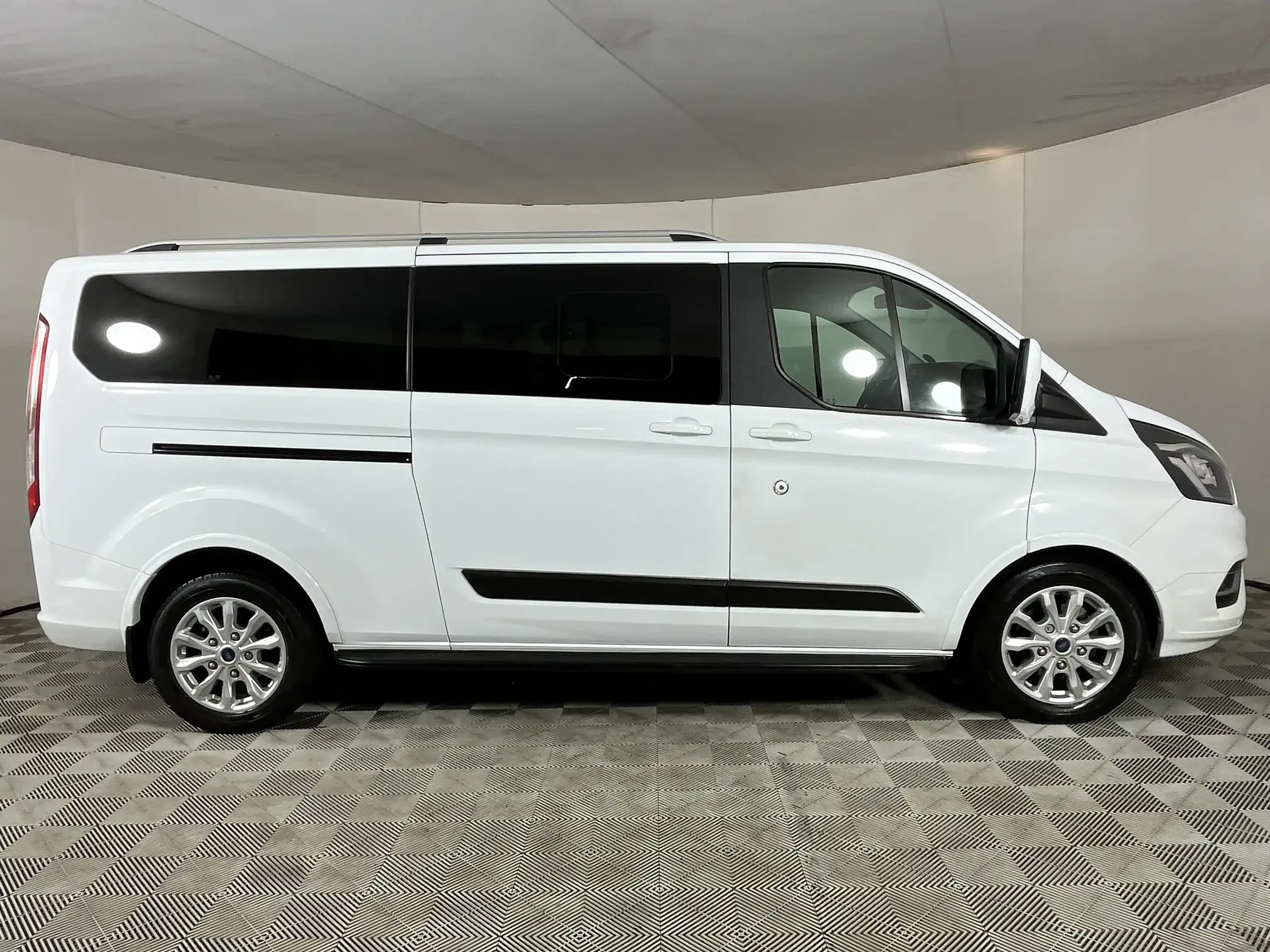 Ford Tourneo