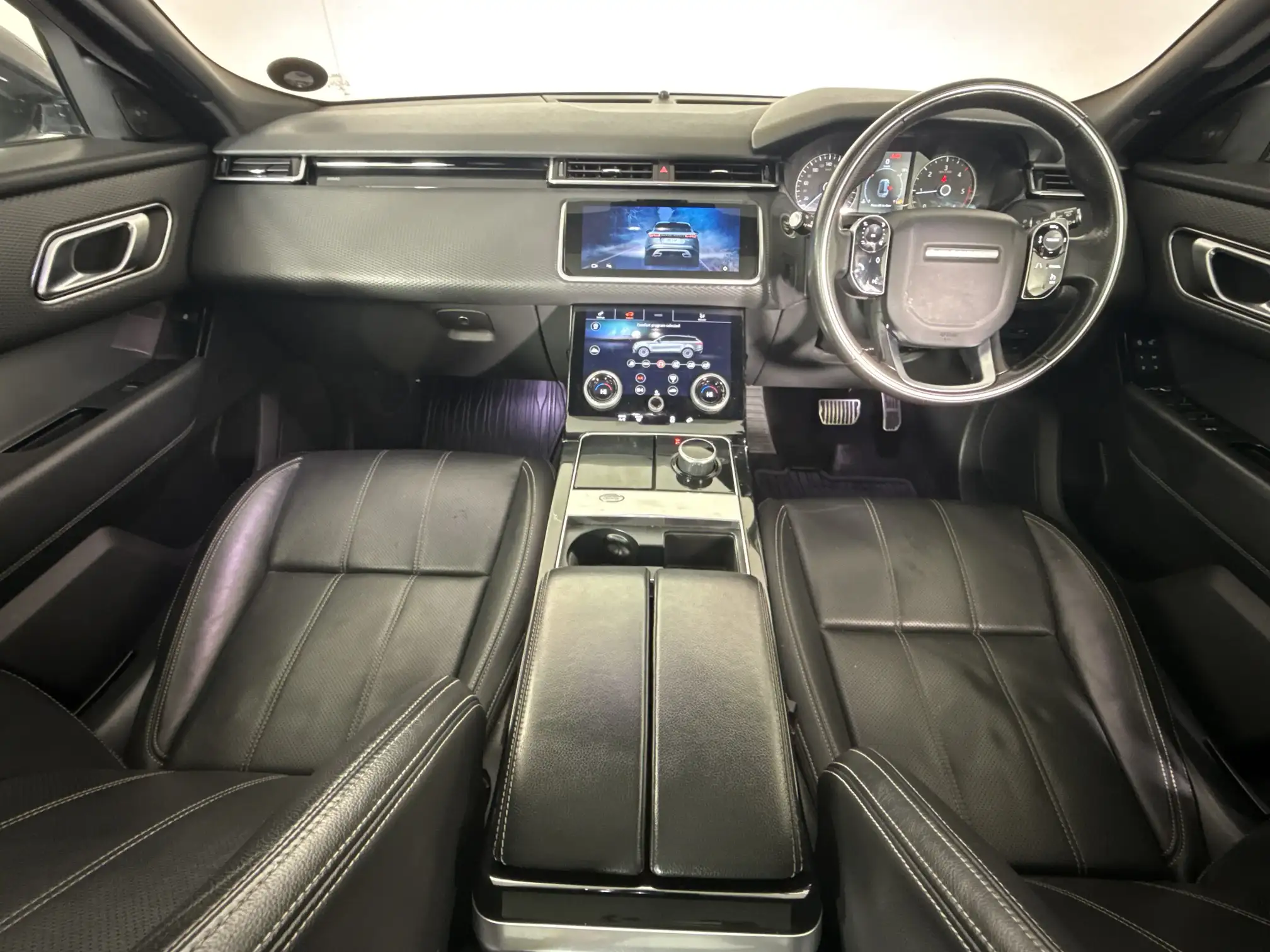 Land Rover Velar