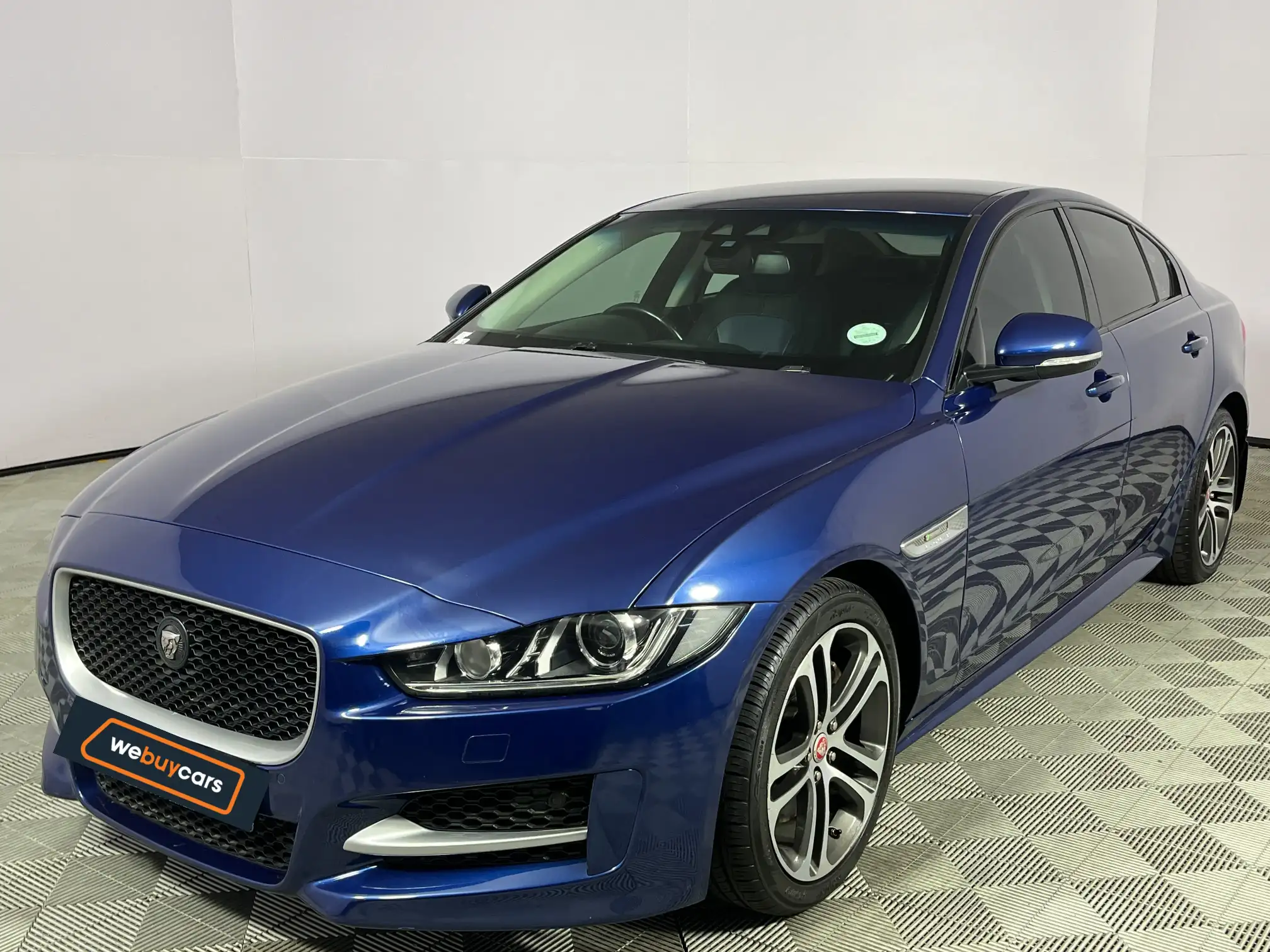 2017 Jaguar XE
