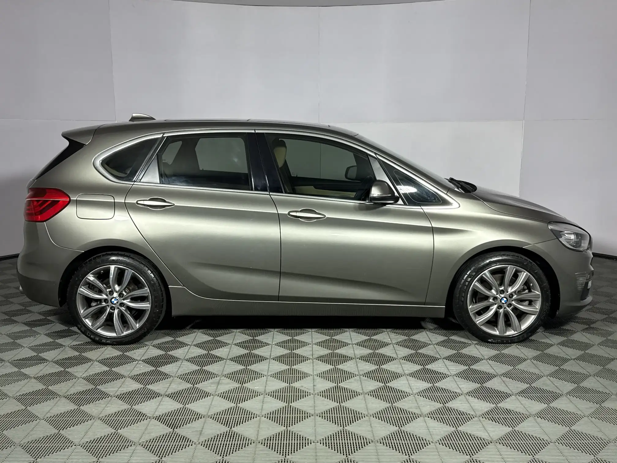 BMW 2 Series Active Tour