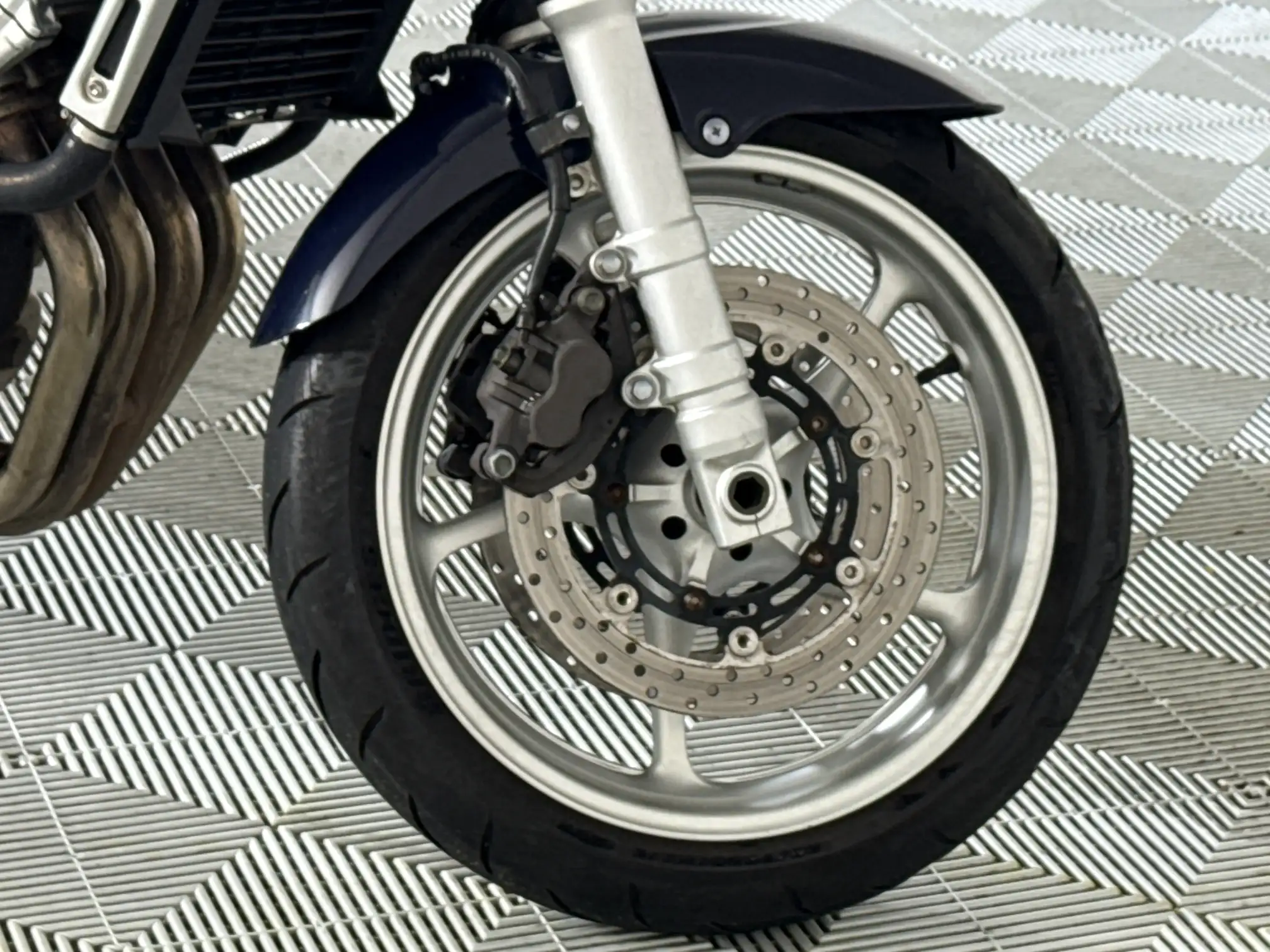 Yamaha FZ6
