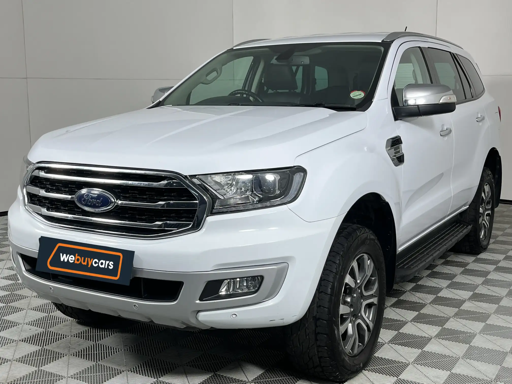 2020 Ford Everest 2.0d Bi-Turbo XLT Auto at East London (EC) for sale R390900
