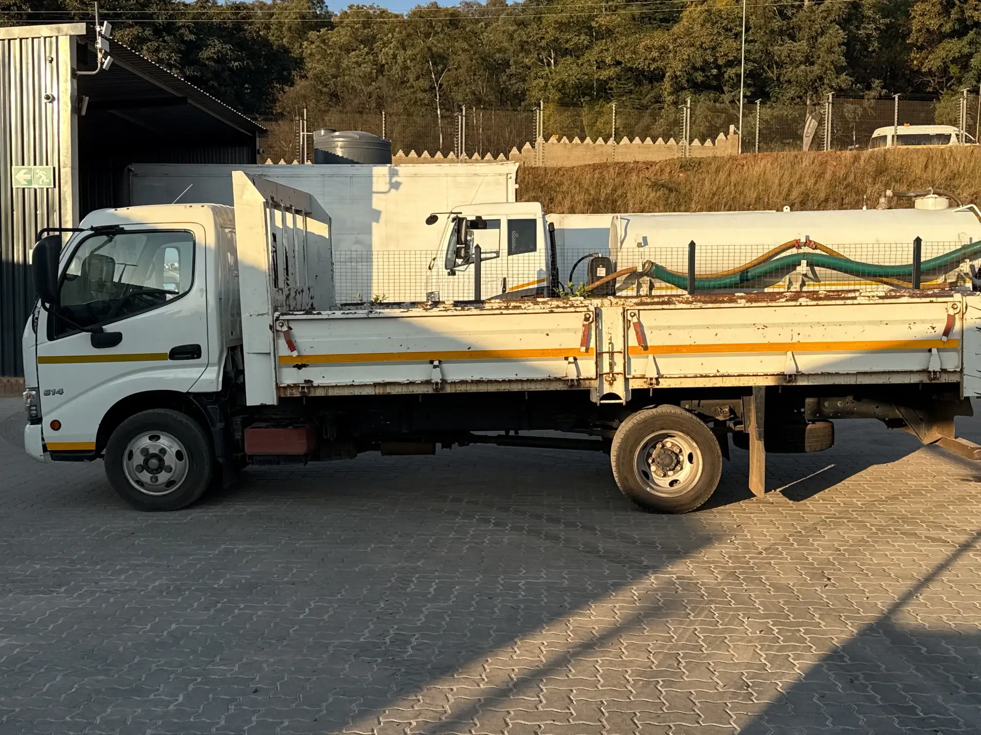 Hino 300 Series
