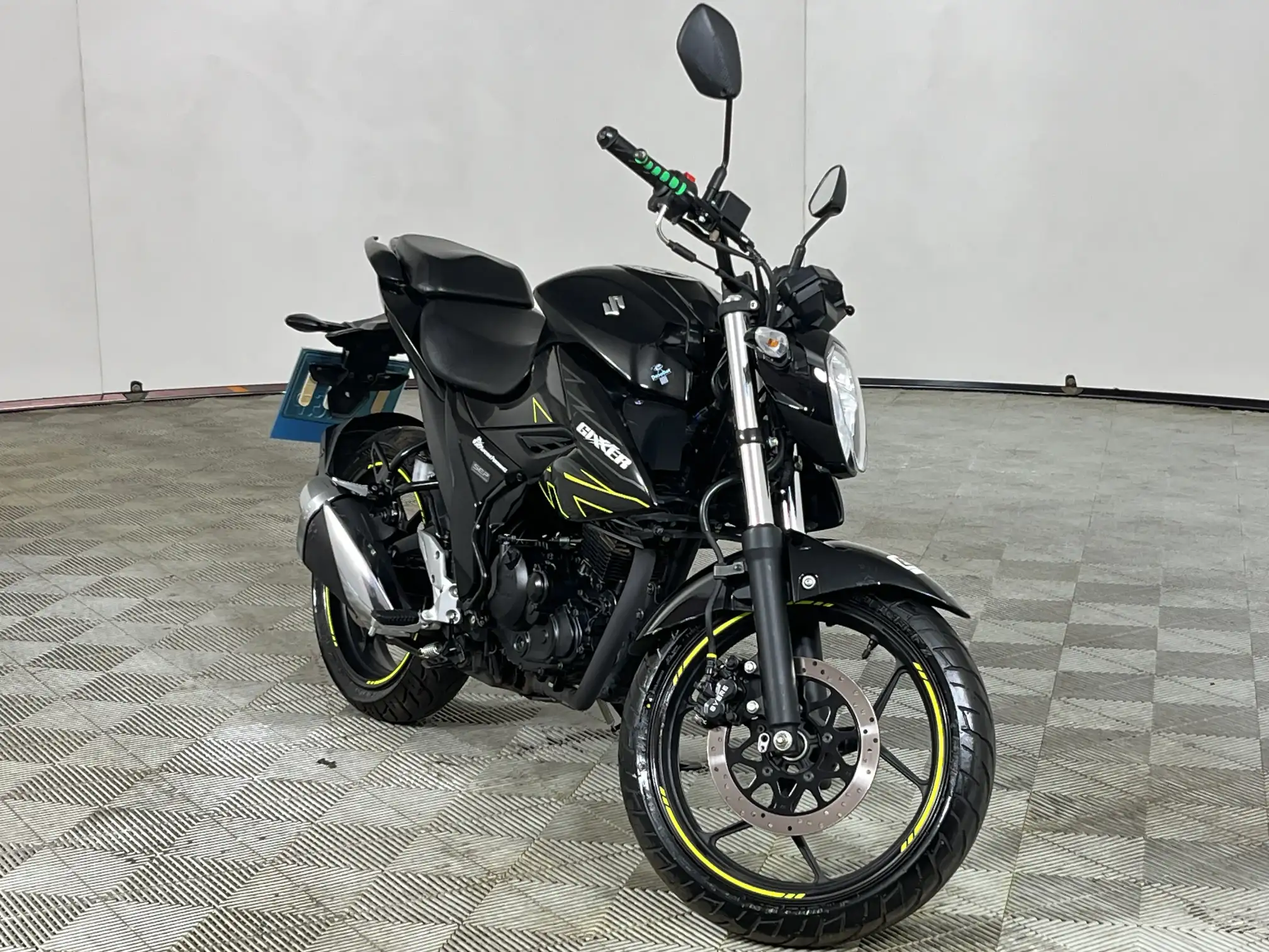 Suzuki GSX