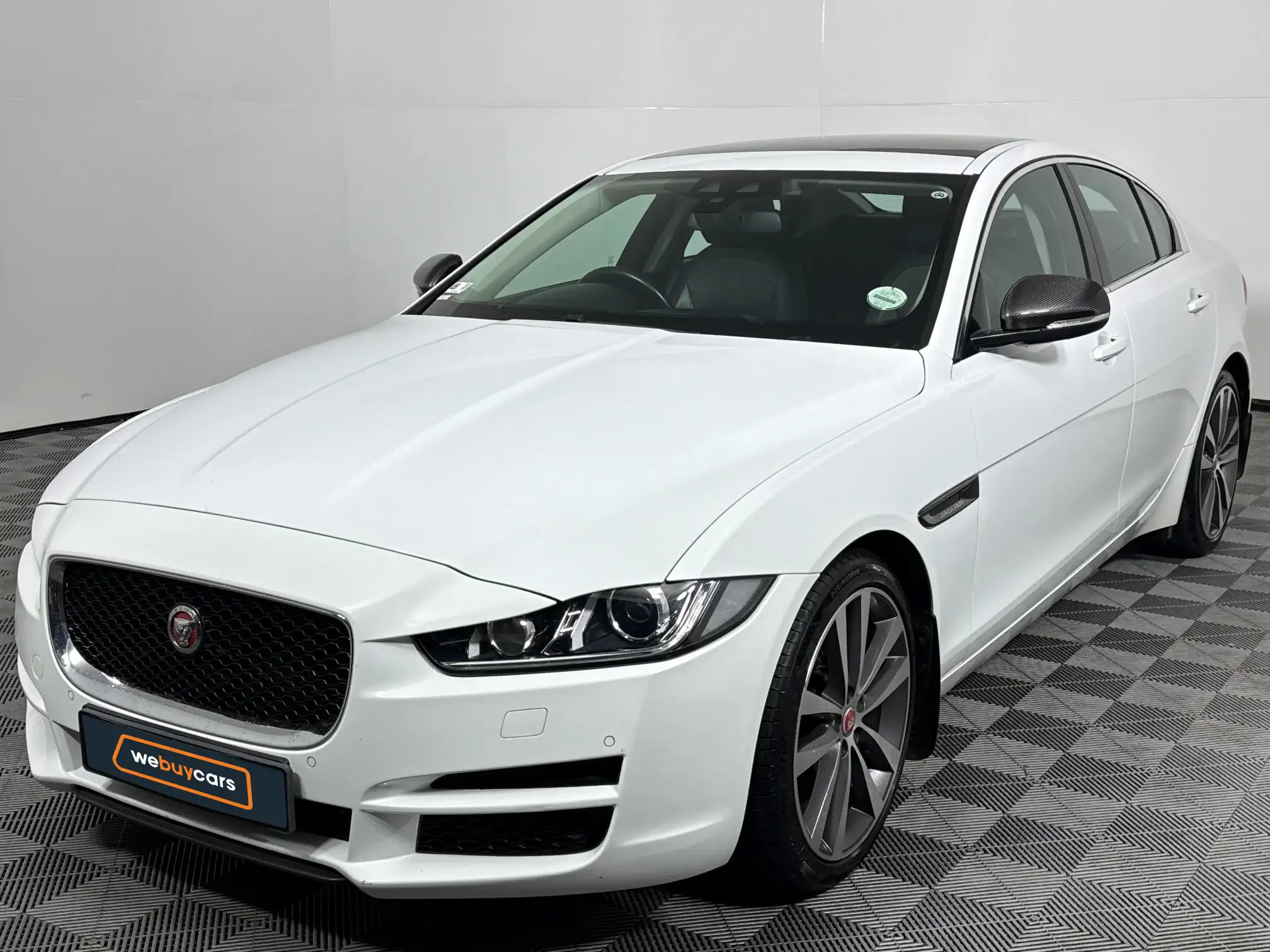2016 Jaguar XE