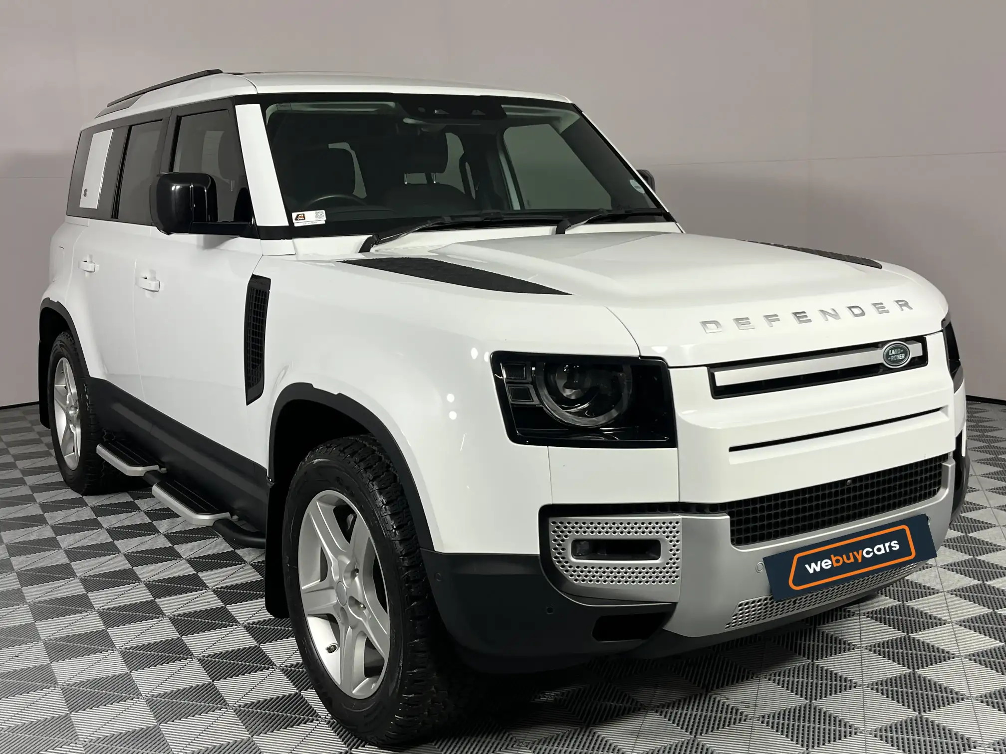 Land Rover Defender 110