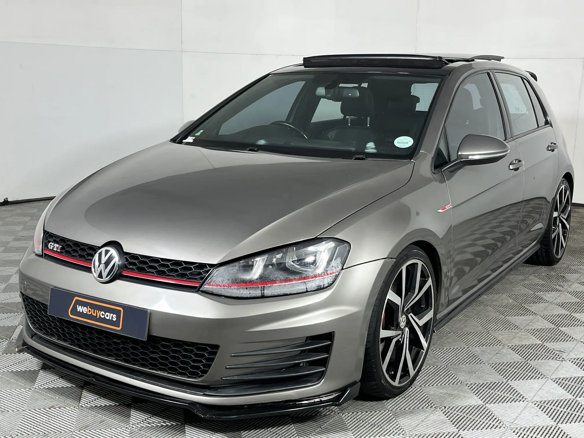 2015 Volkswagen Golf 7 GTI 2.0 TSI DSG