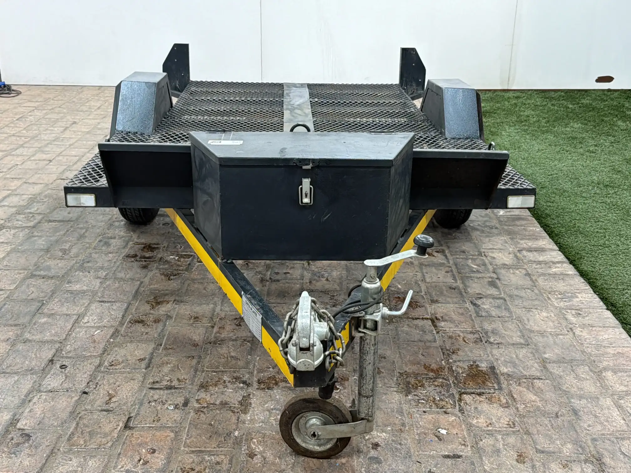 Custom Flatbed