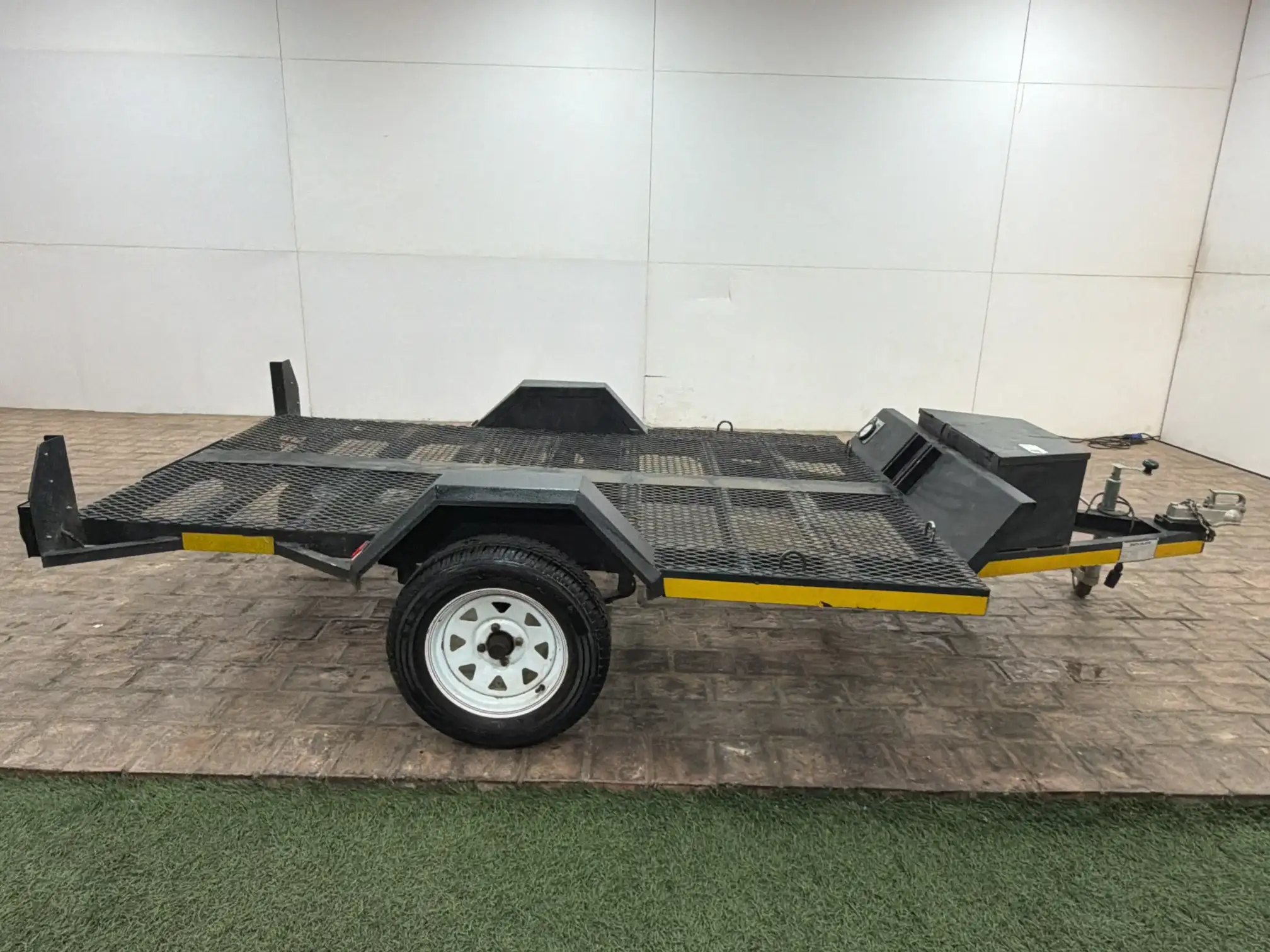 Custom Flatbed