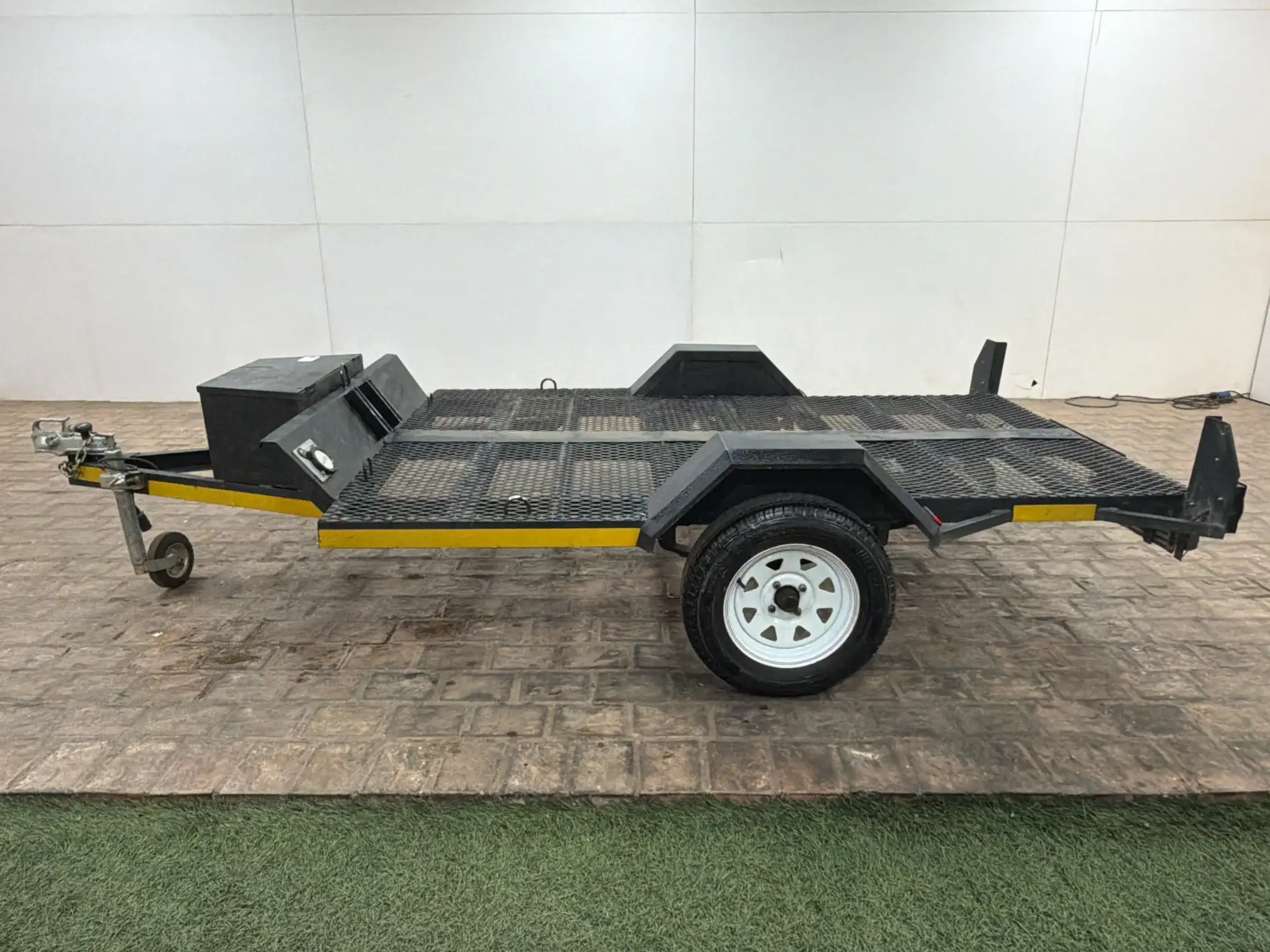 Custom Flatbed