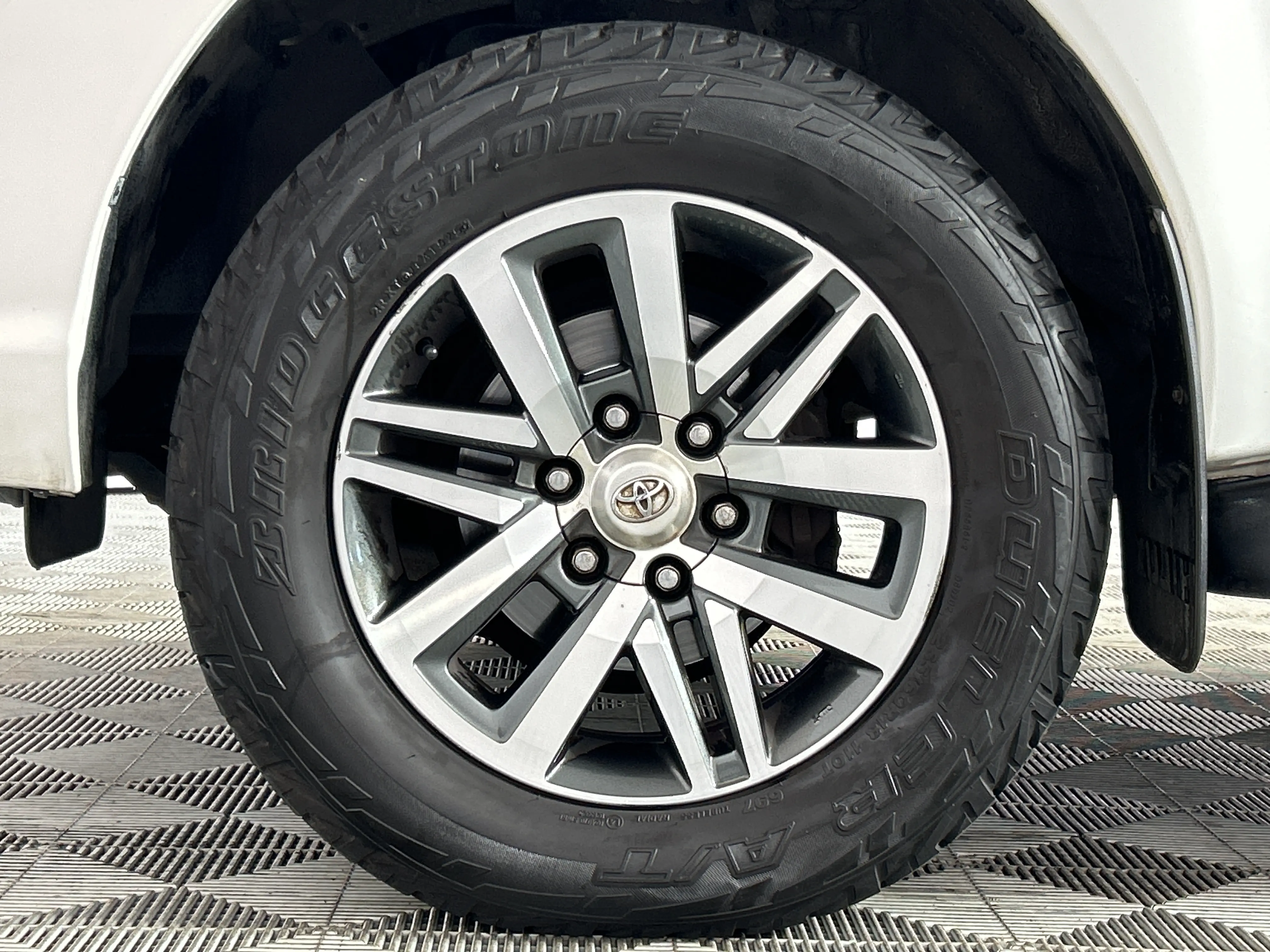 2019 Toyota Hilux 2.8 Gd-6 RB Raider Pick Up E/cab, photo 4