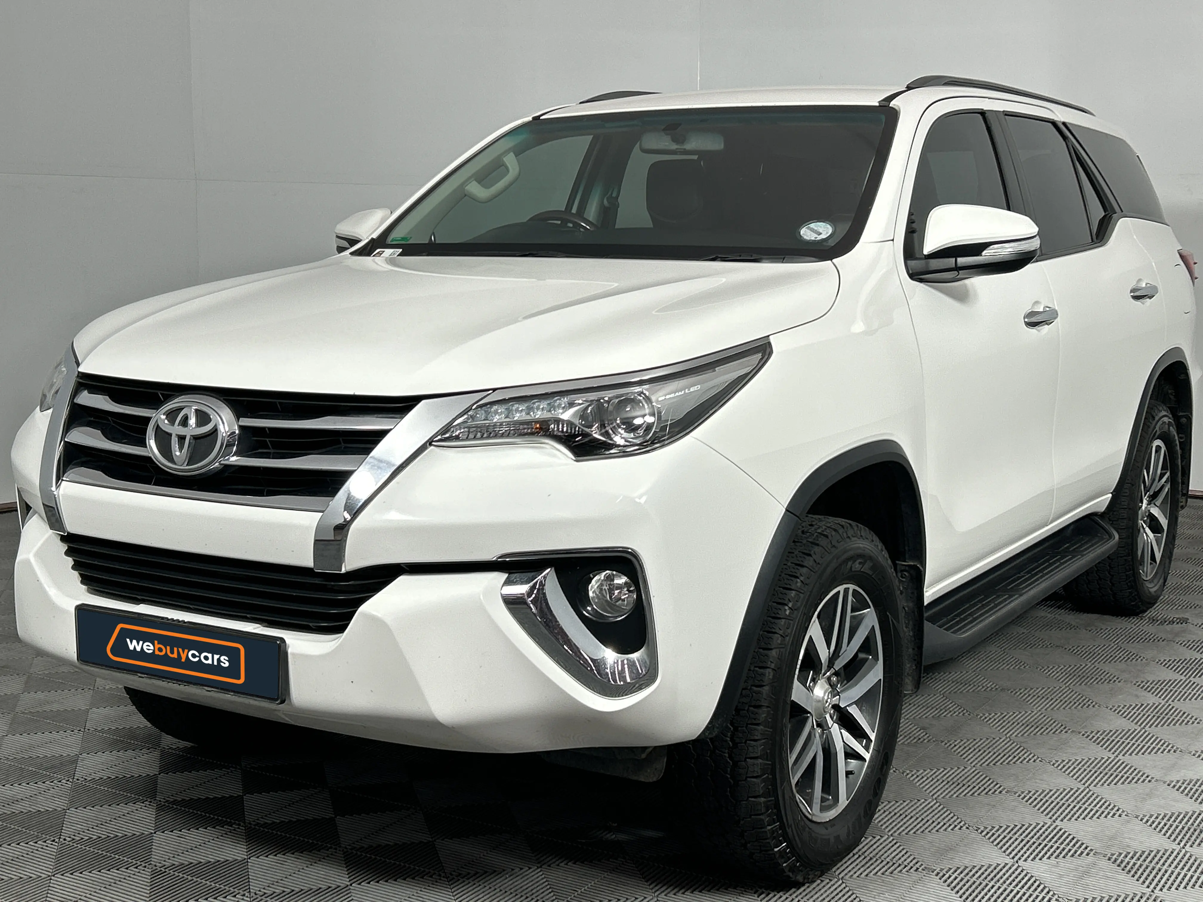 2017 Toyota Fortuner 4.0 V6 4x4 Auto