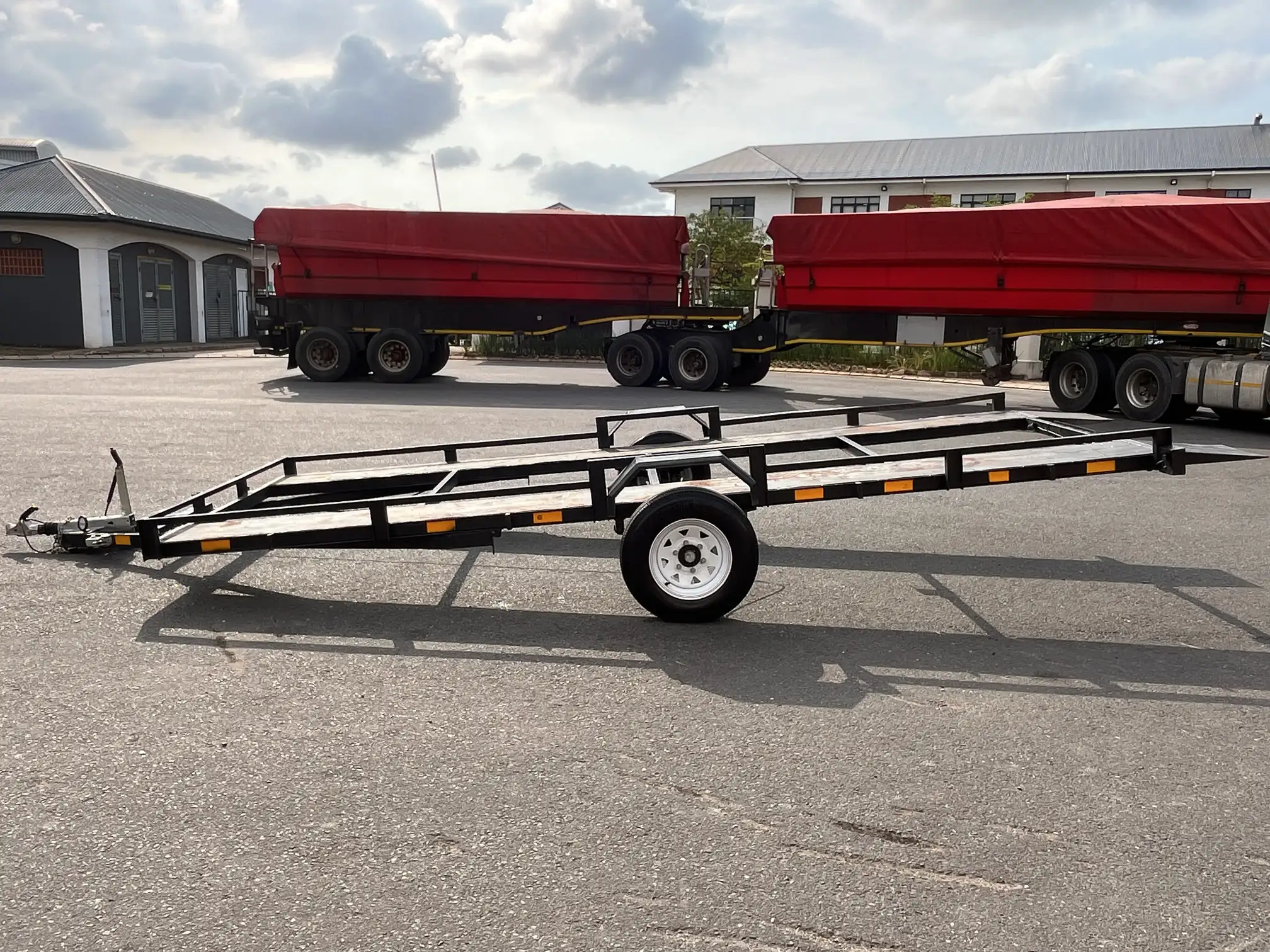 Rassie Trailer