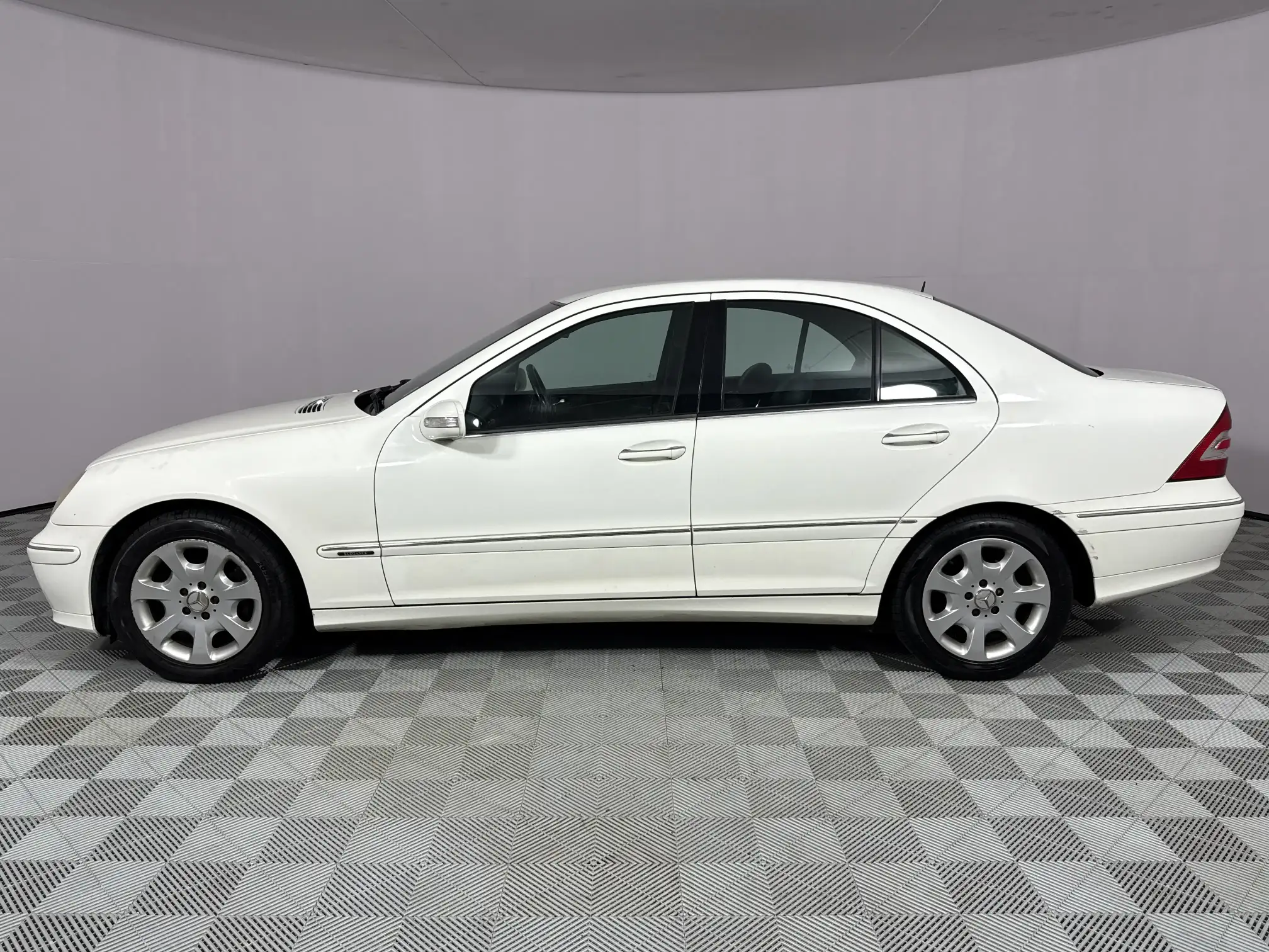 Mercedes-Benz C Class Sedan