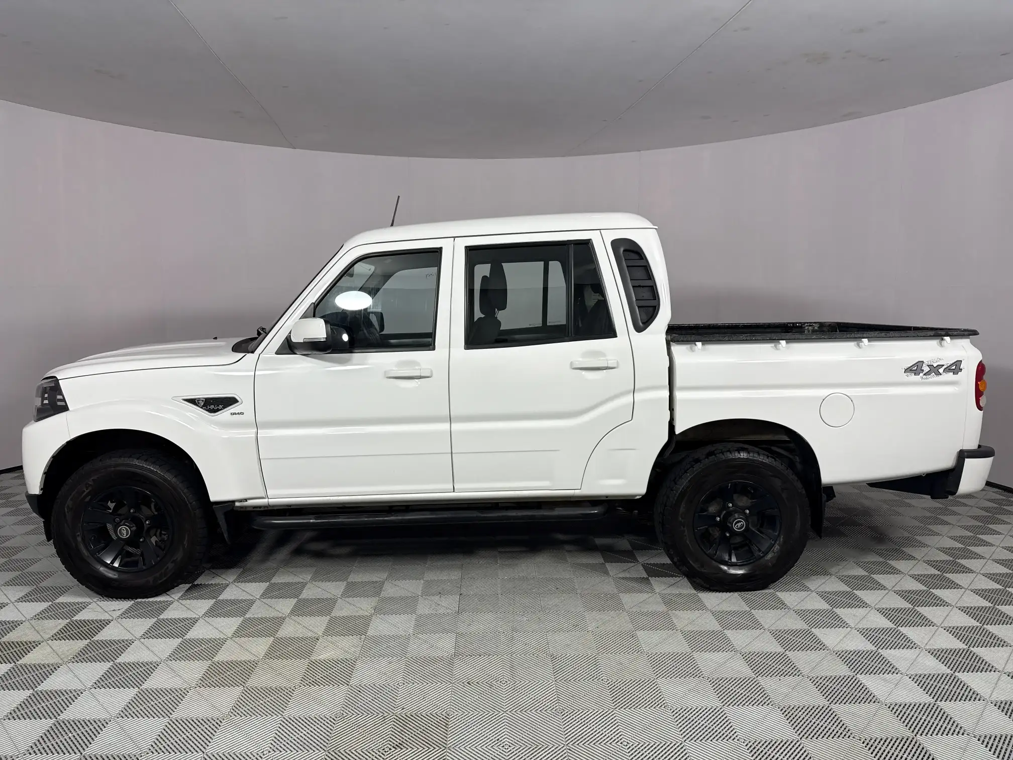 Mahindra PIK UP