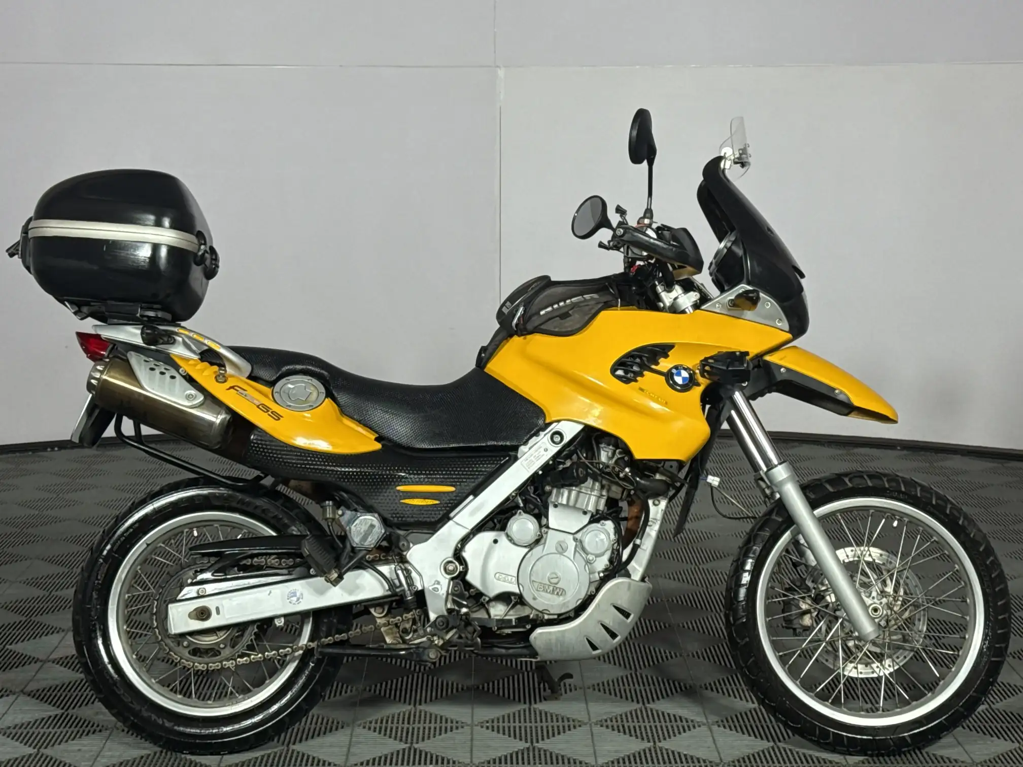 2000 BMW F Series