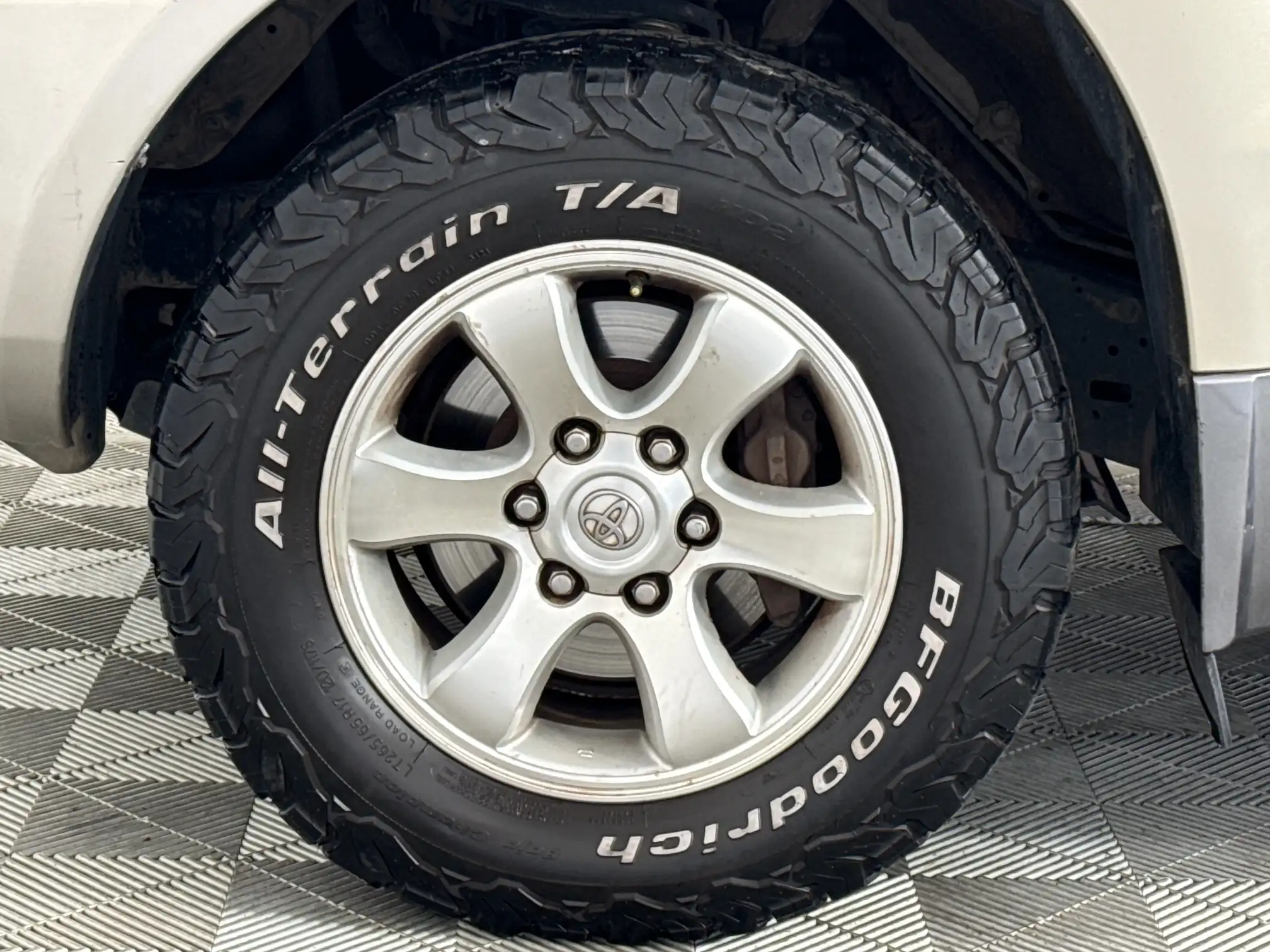 Toyota Prado