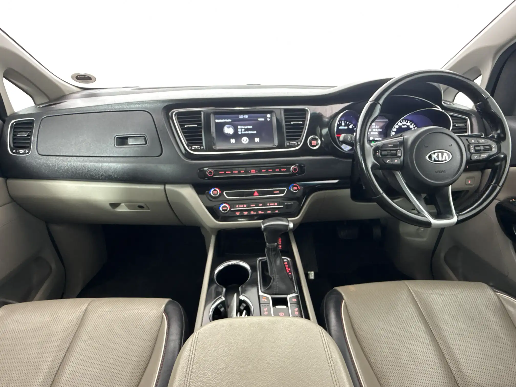 KIA Sedona