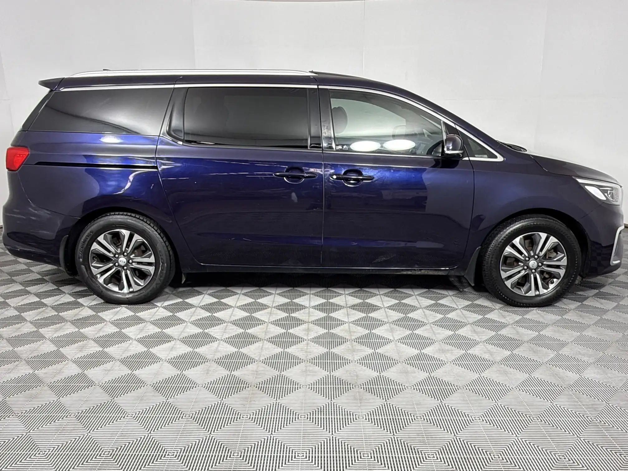 KIA Sedona