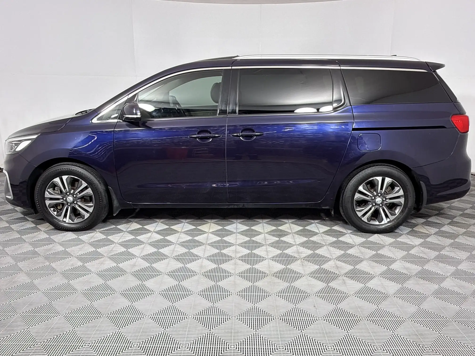 KIA Sedona