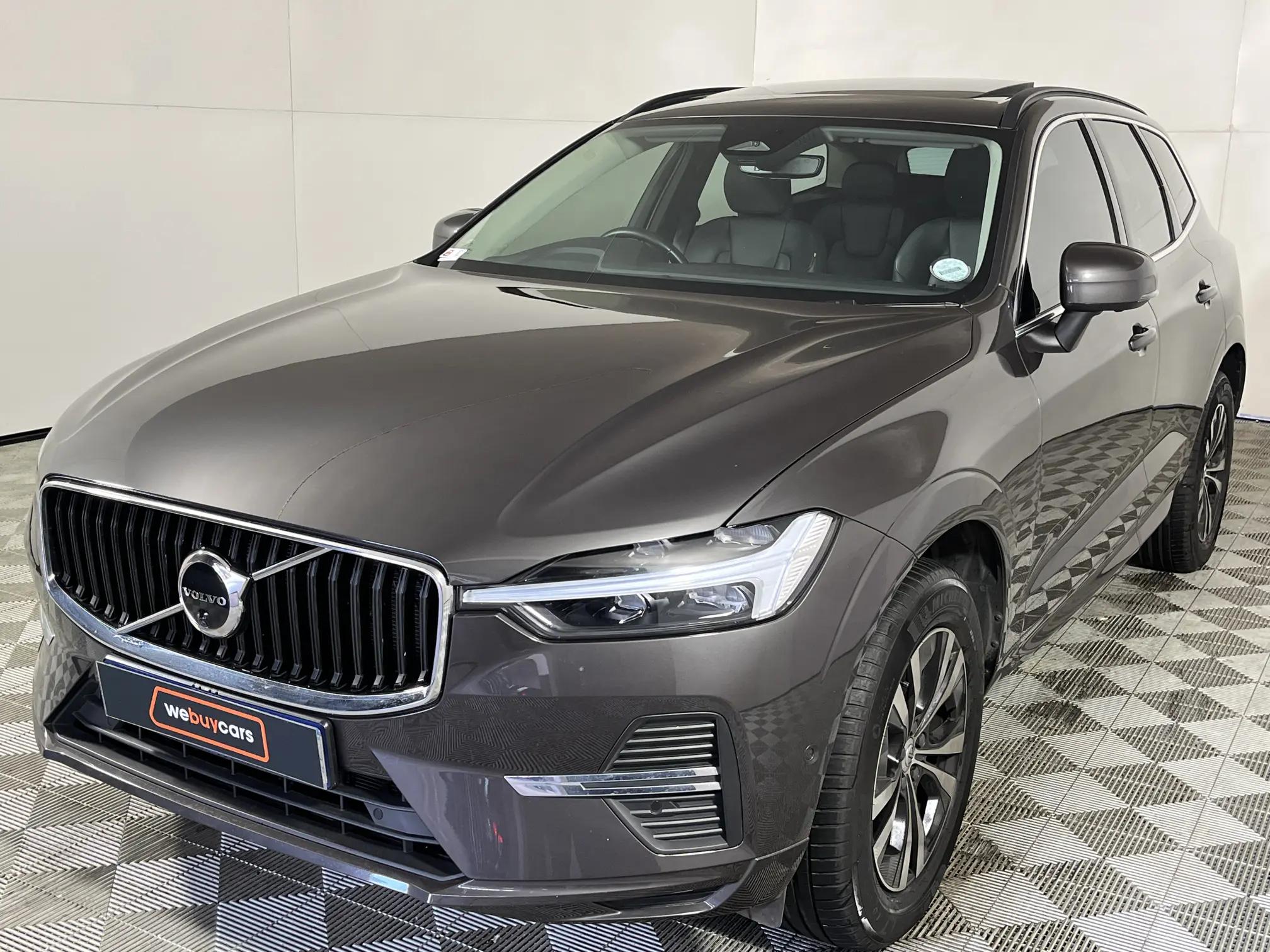 Volvo XC60 B5 Momentum Geartronic AWD