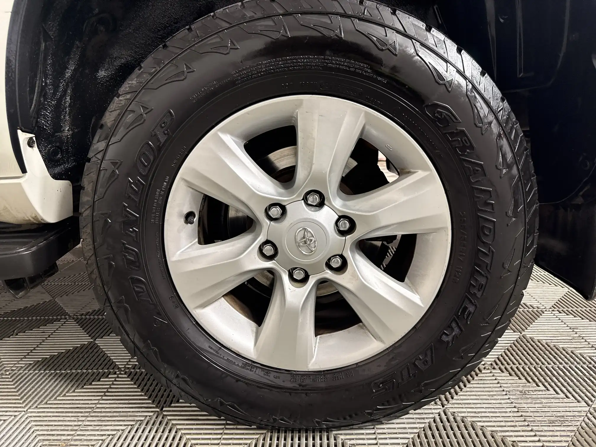 Toyota Prado