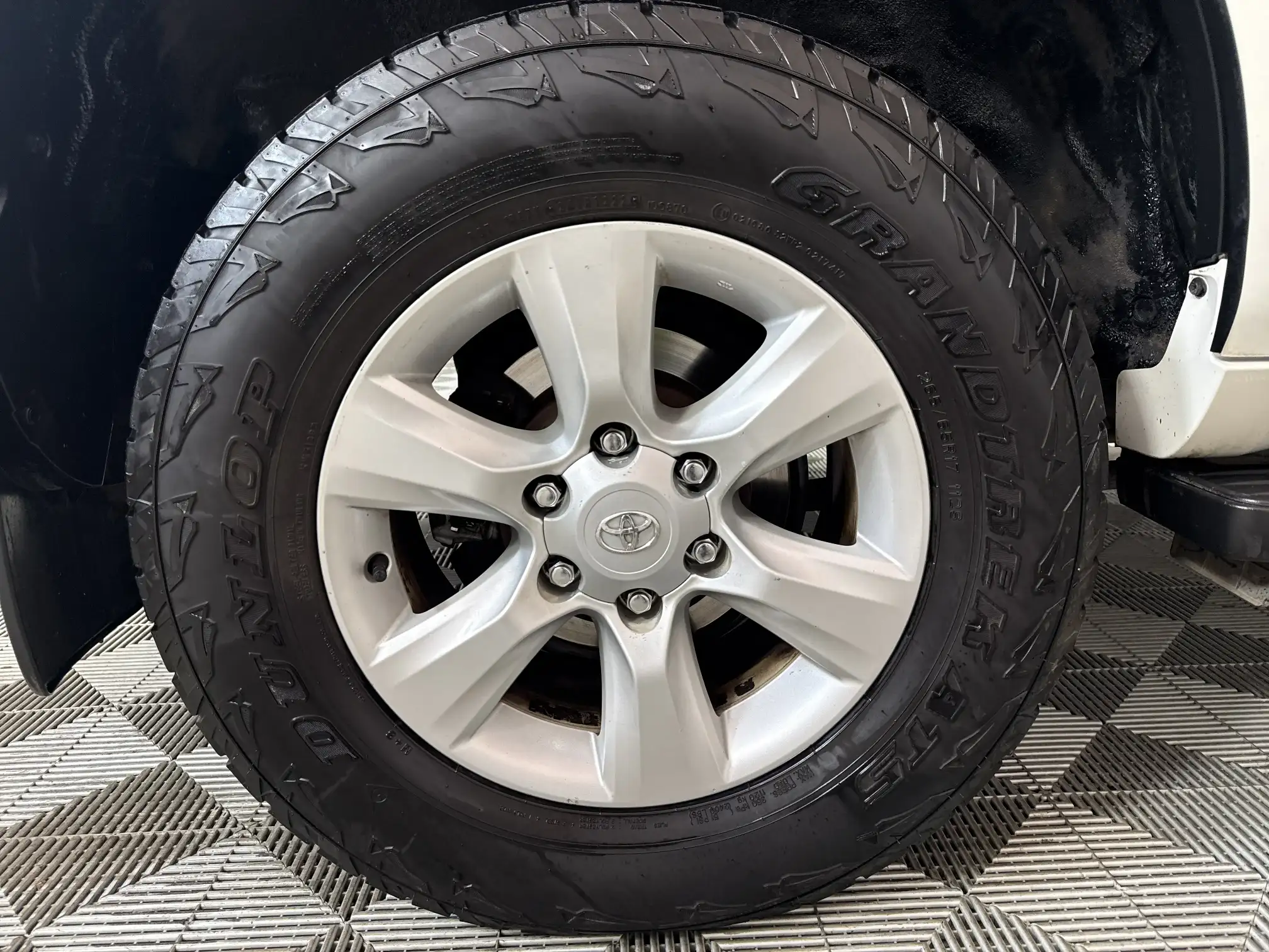 Toyota Prado