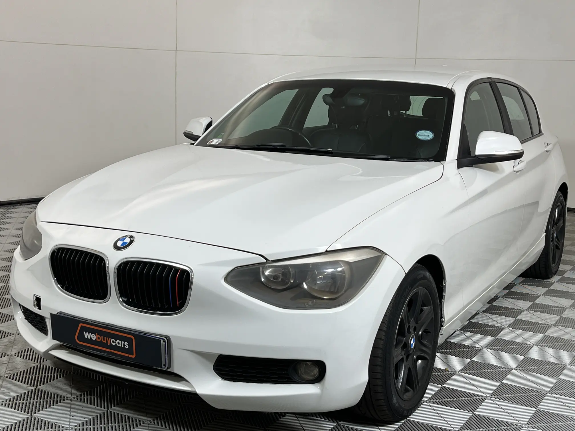 2012 BMW 1 Series 116i 5-Door (F20)