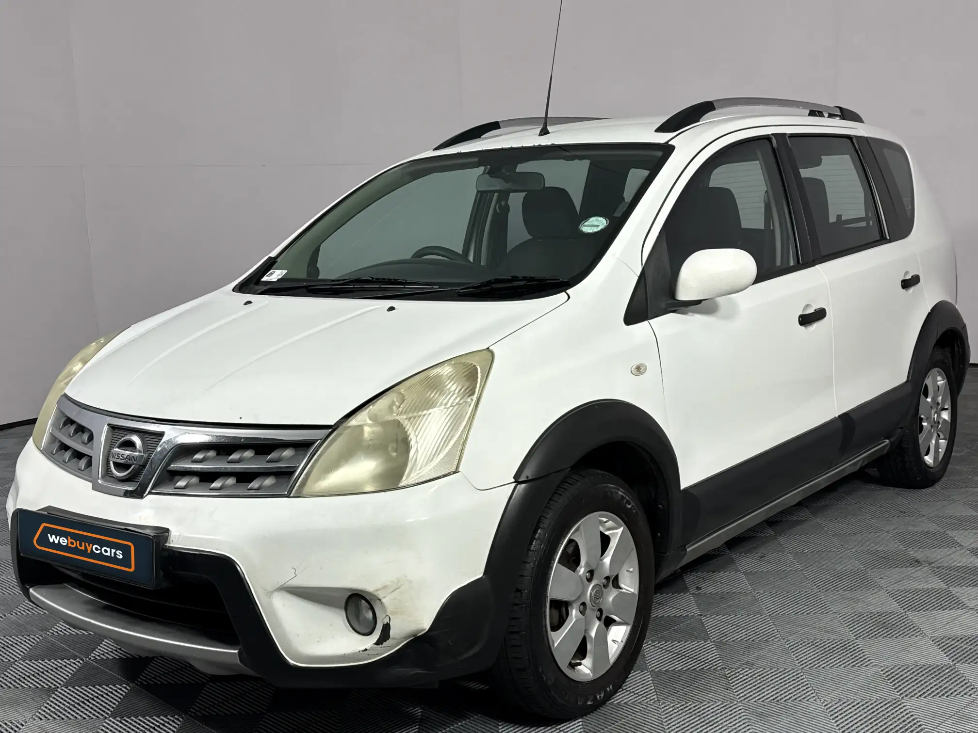 2012 Nissan Livina