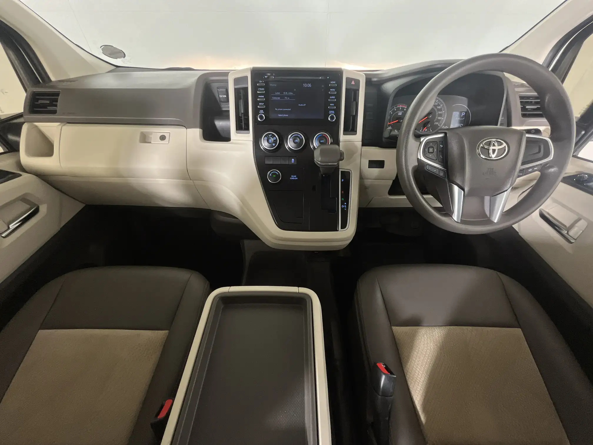 Toyota Quantum