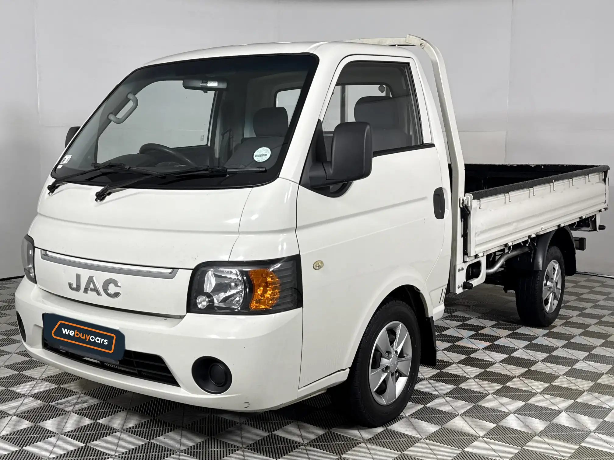 2021 JAC X200