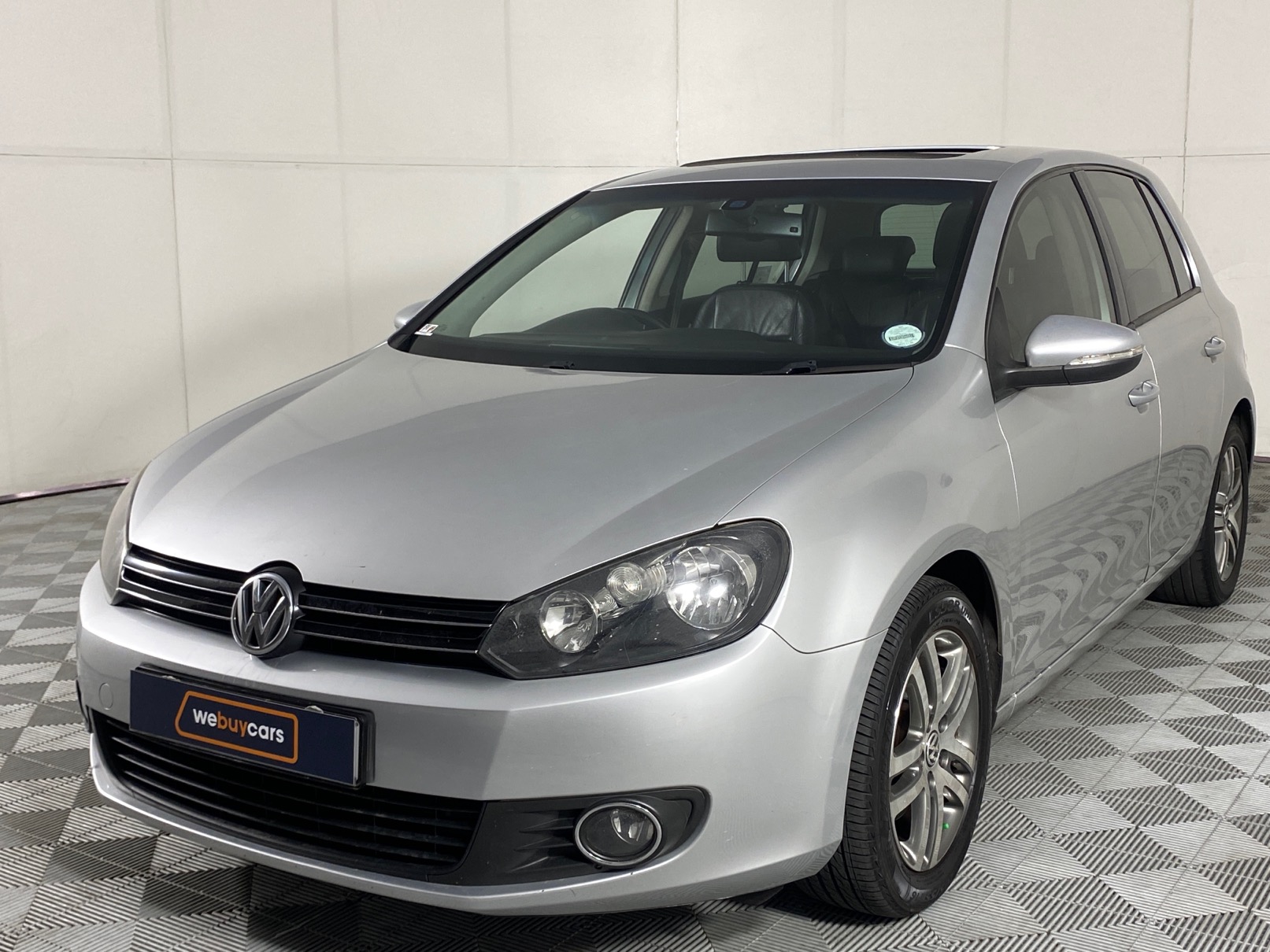 we buy cars polo 6