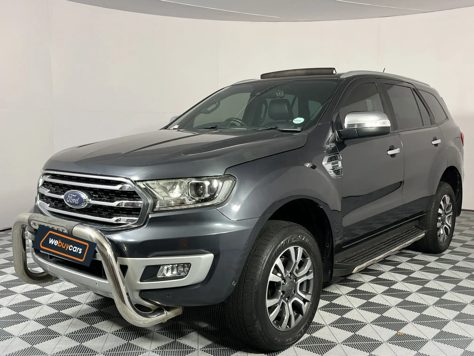 2020 Ford Everest