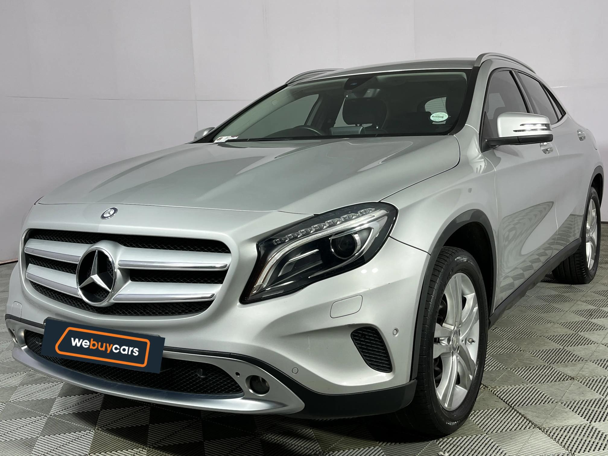 Mercedes Benz GLA 200 7G-Tronic