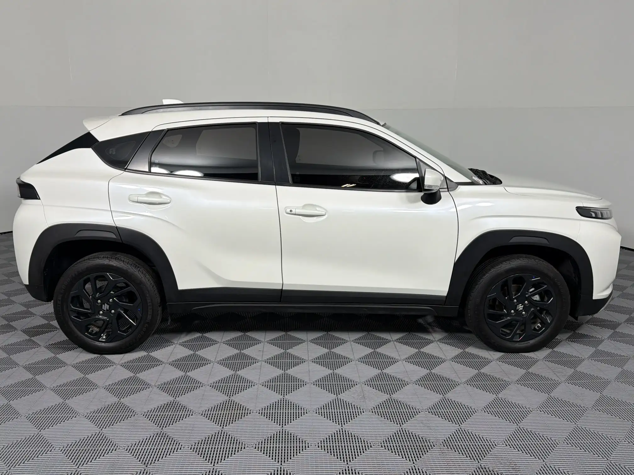 Suzuki Fronx