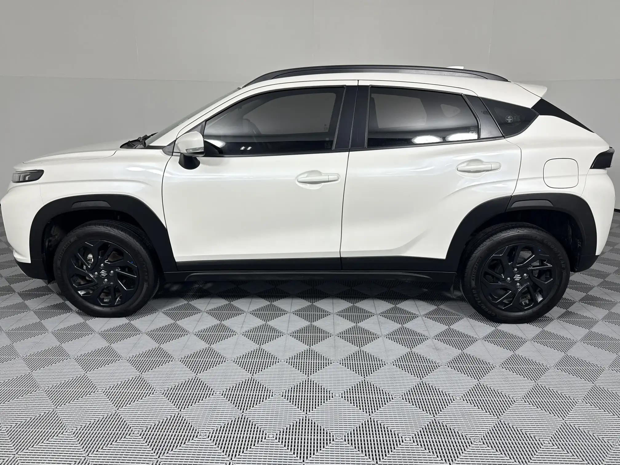 Suzuki Fronx