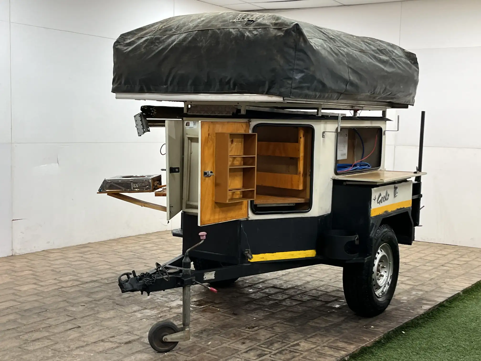 2006 Custom Camping