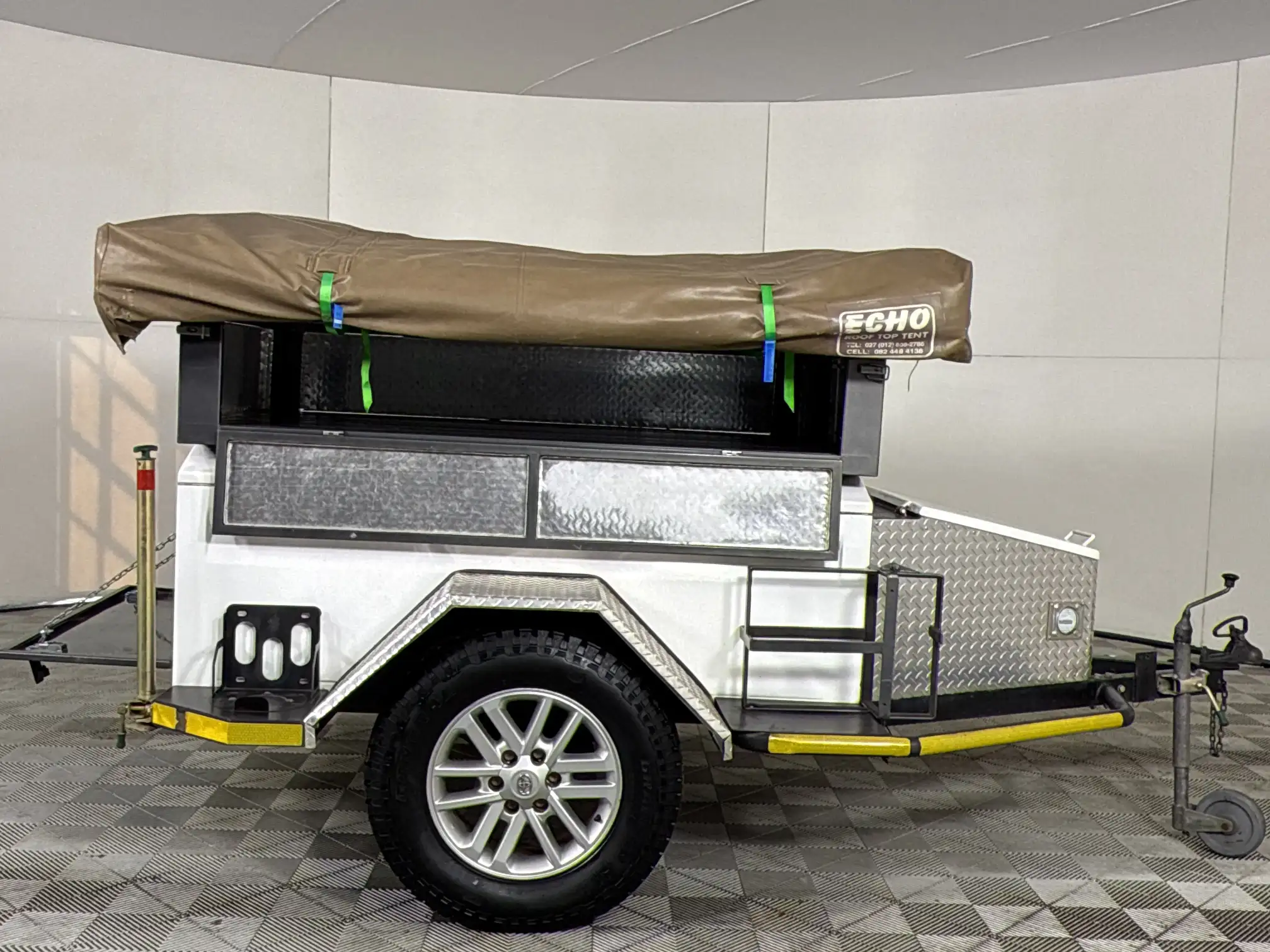 Cuts Safari 4x4
