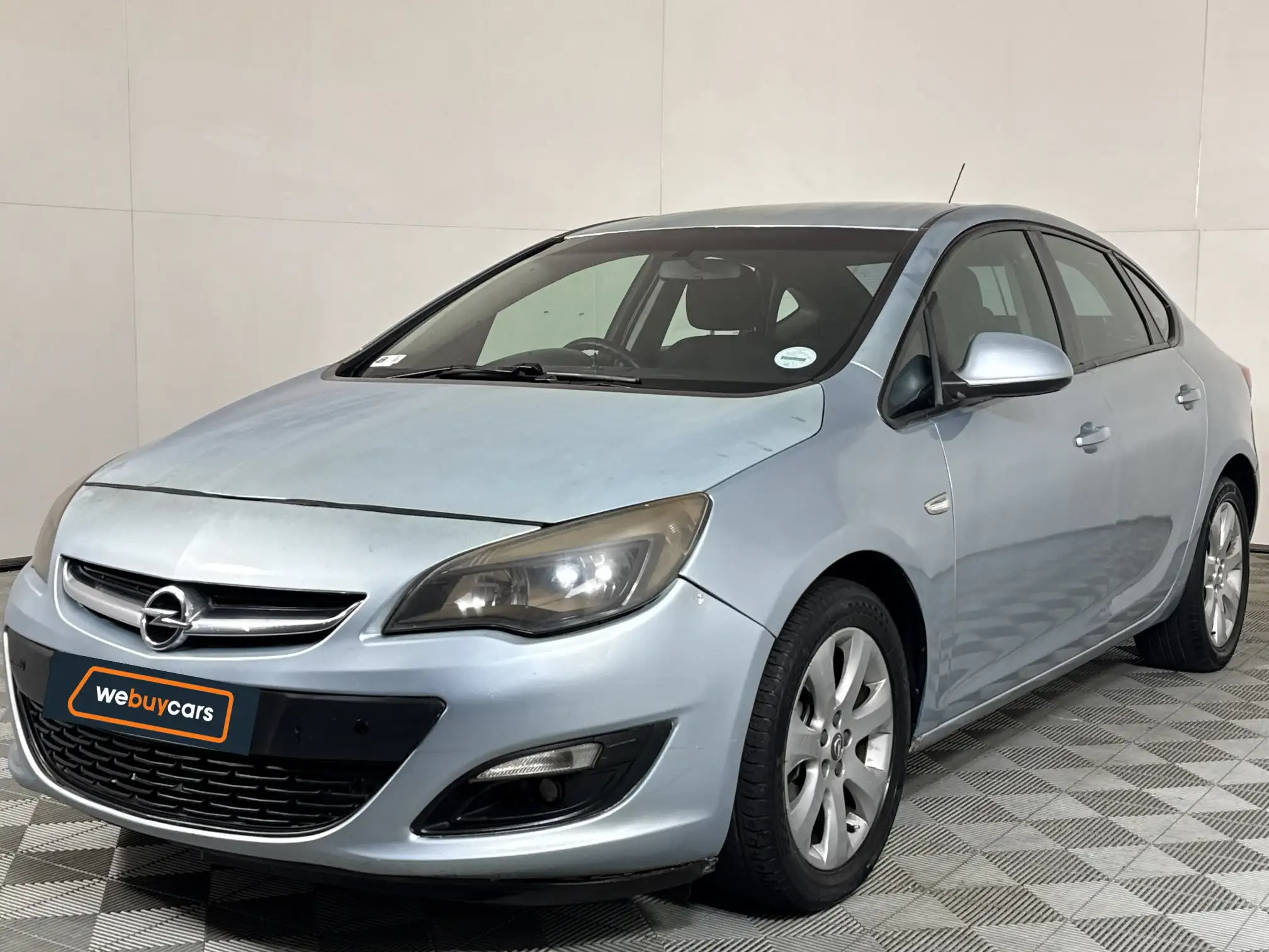 2014 Opel Astra