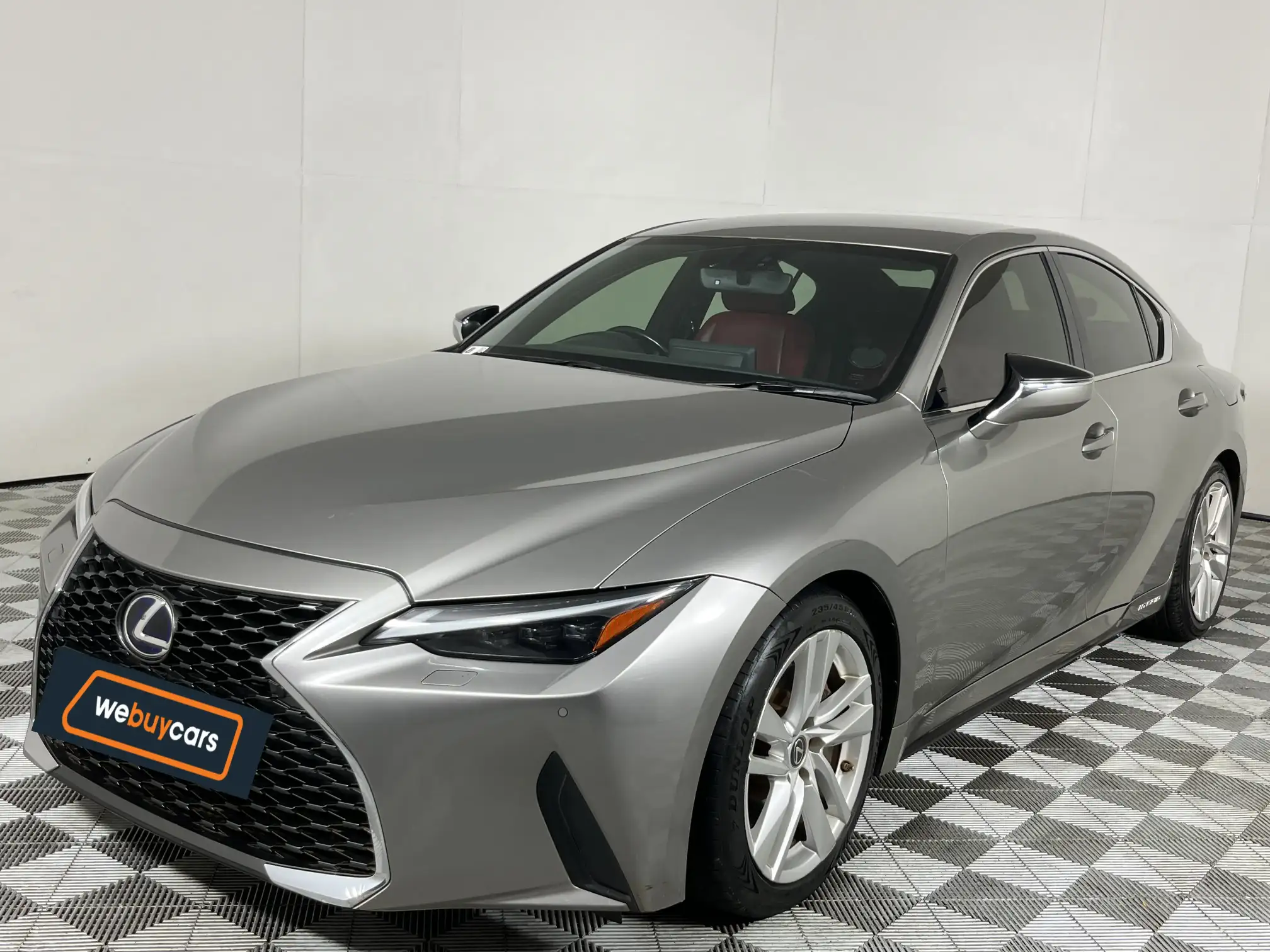 2021 Lexus IS