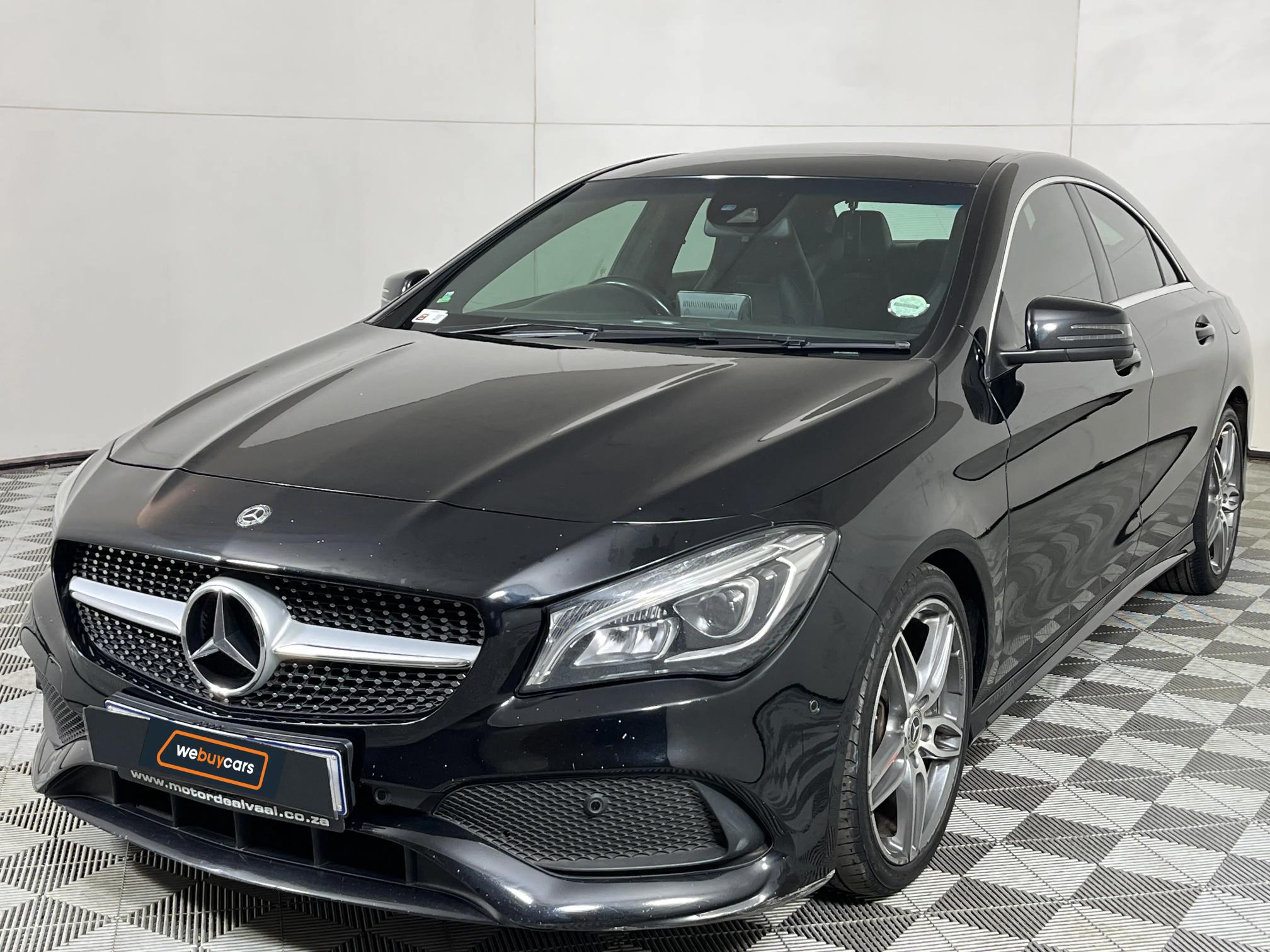 Mercedes Benz CLA 200 AMG Auto ()