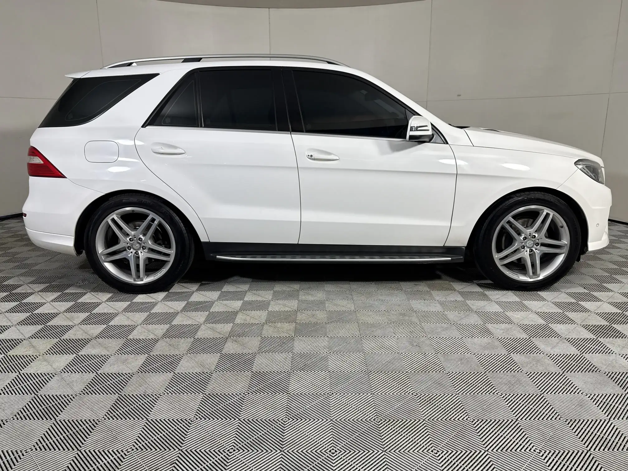 Mercedes-Benz M Class