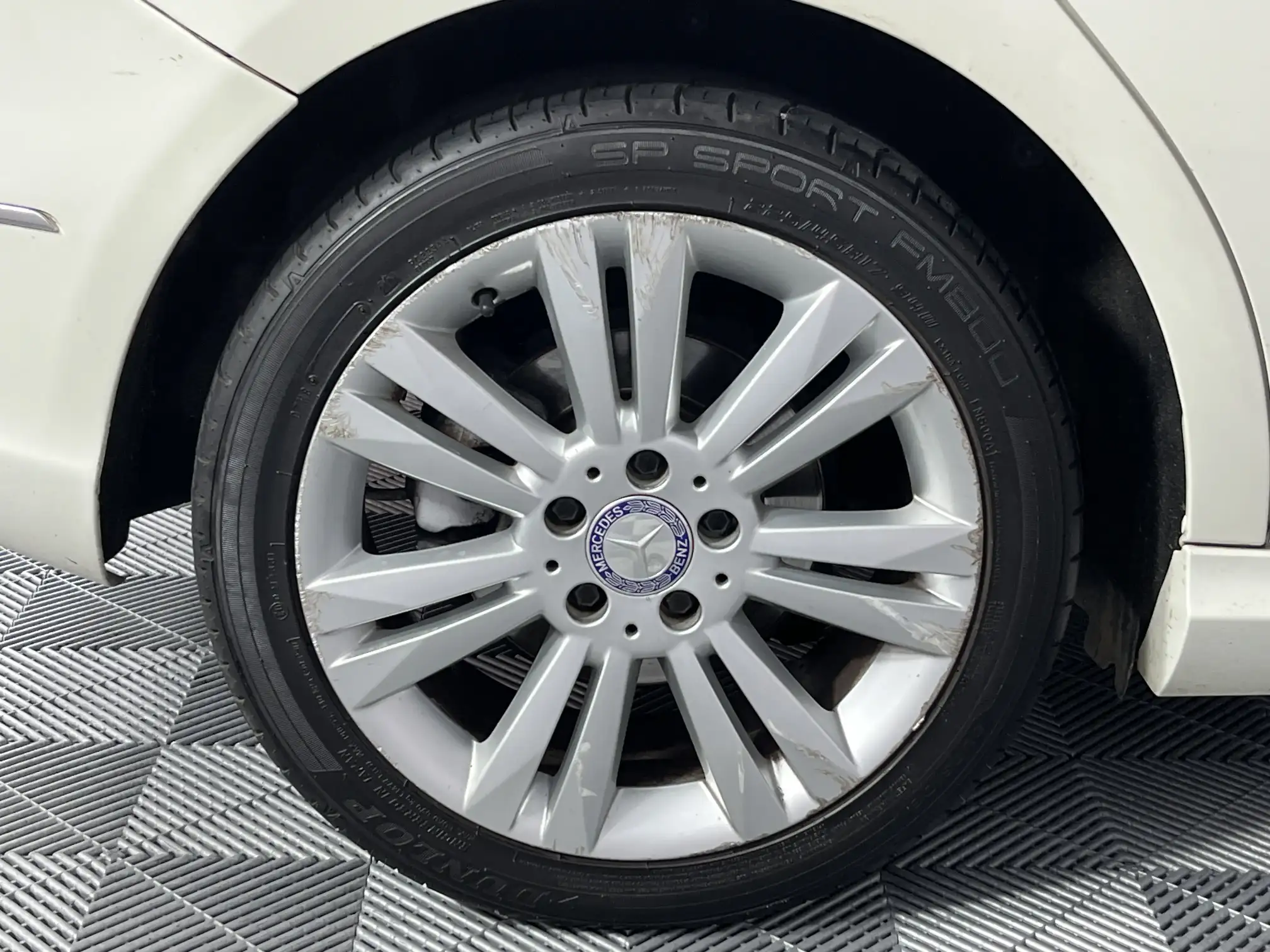 Mercedes-Benz B Class