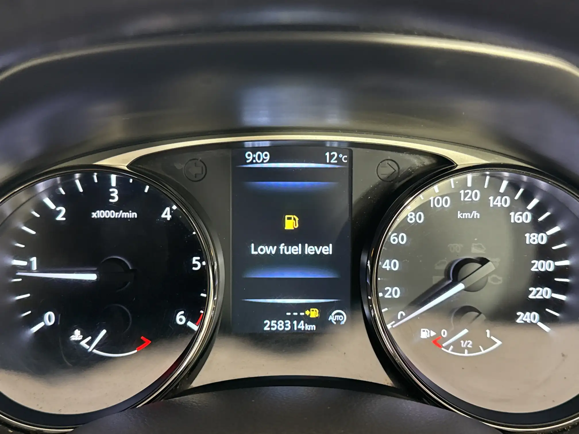 Nissan X Trail