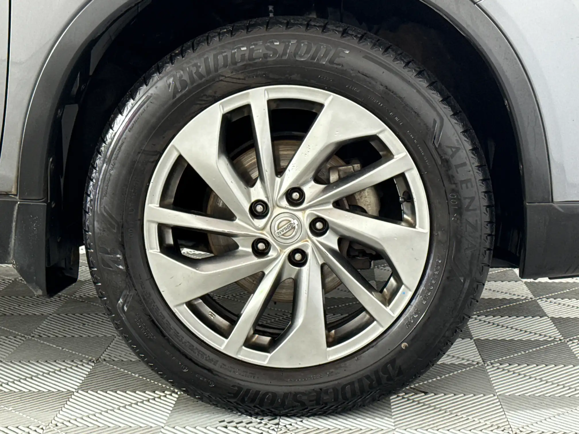 Nissan X Trail