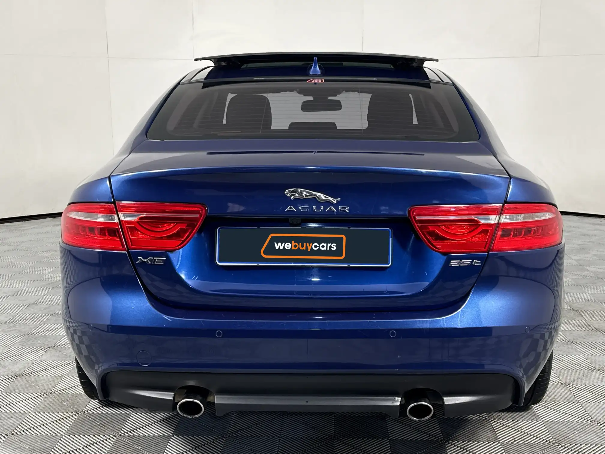 Jaguar XE